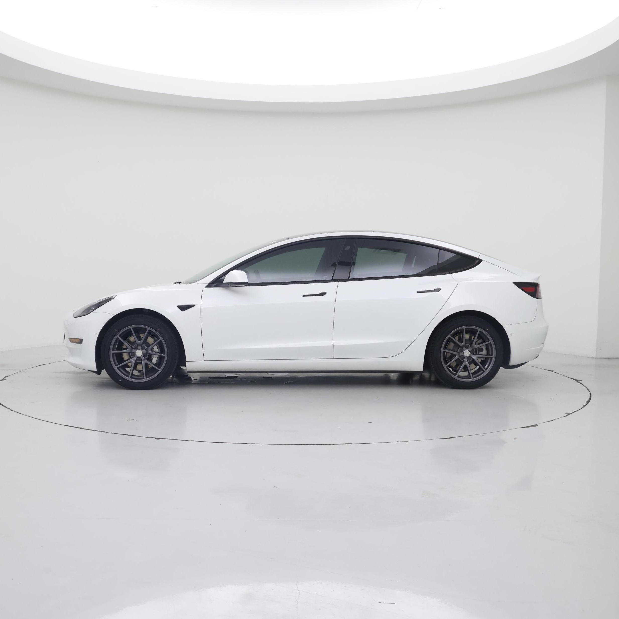 Thumbnail: 2021 Tesla Model 3 - 3