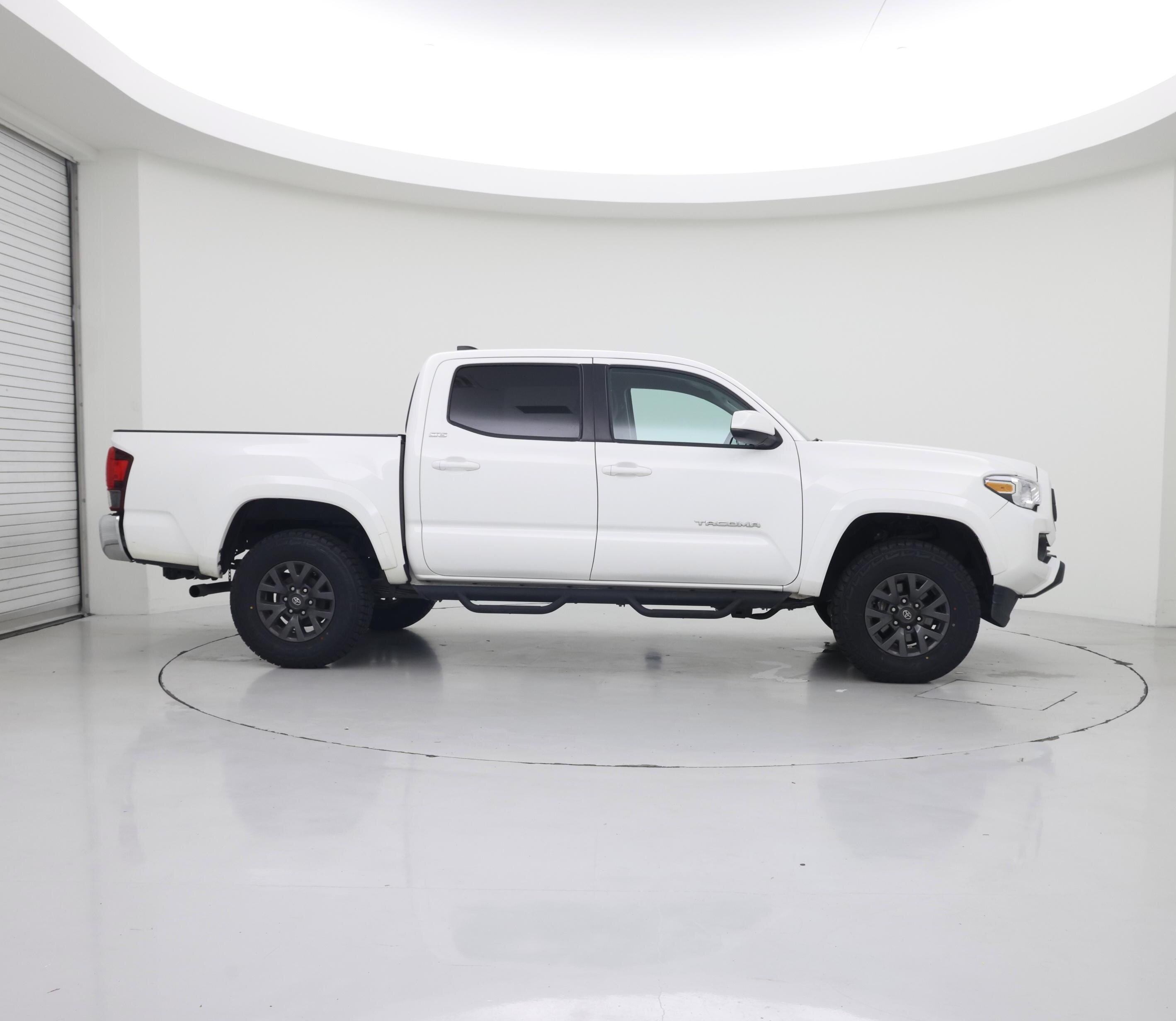 Thumbnail: 2023 Toyota Tacoma - 7