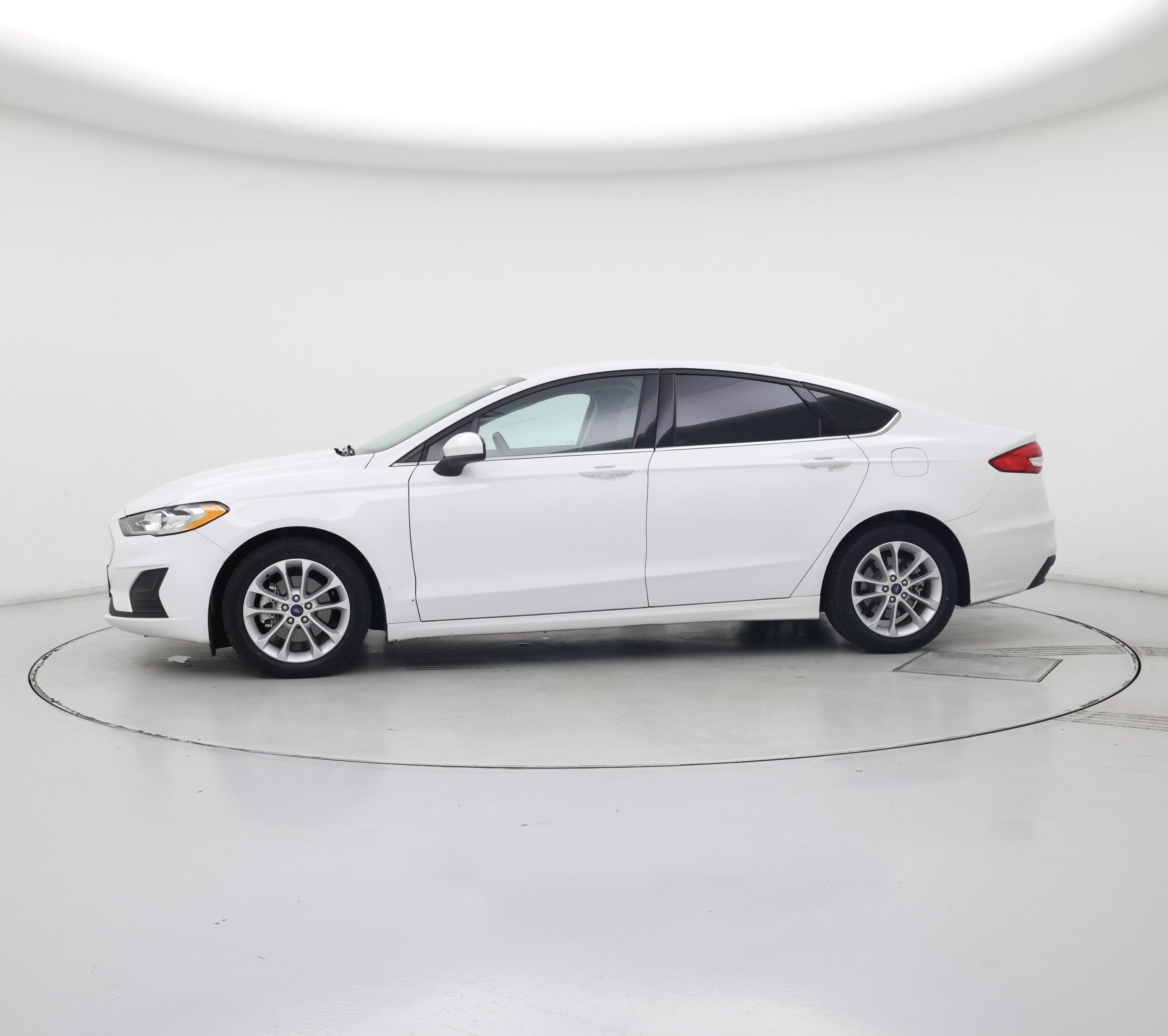 Thumbnail: 2020 Ford Fusion - 3