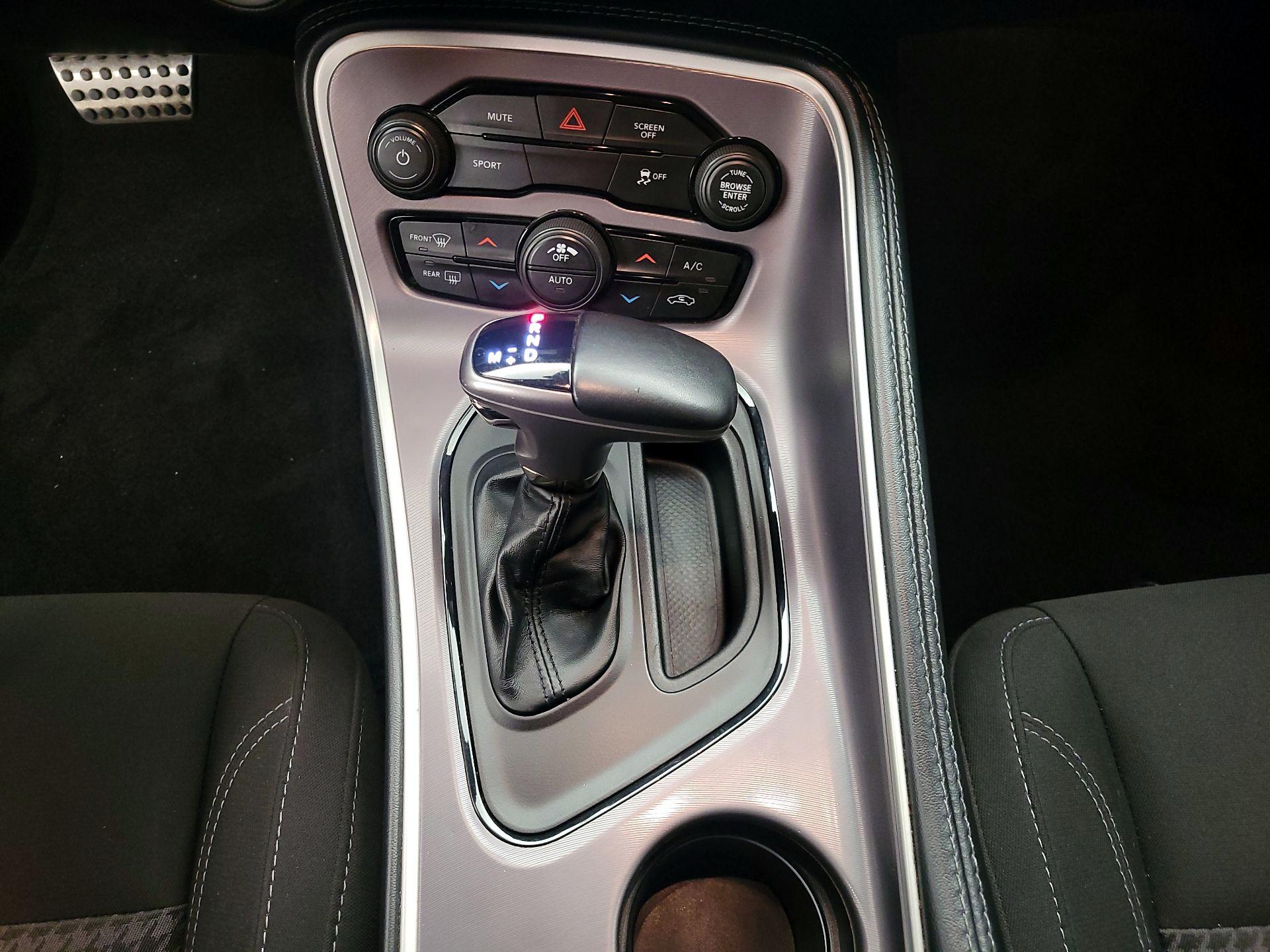 Thumbnail: 2022 Dodge Challenger - 17