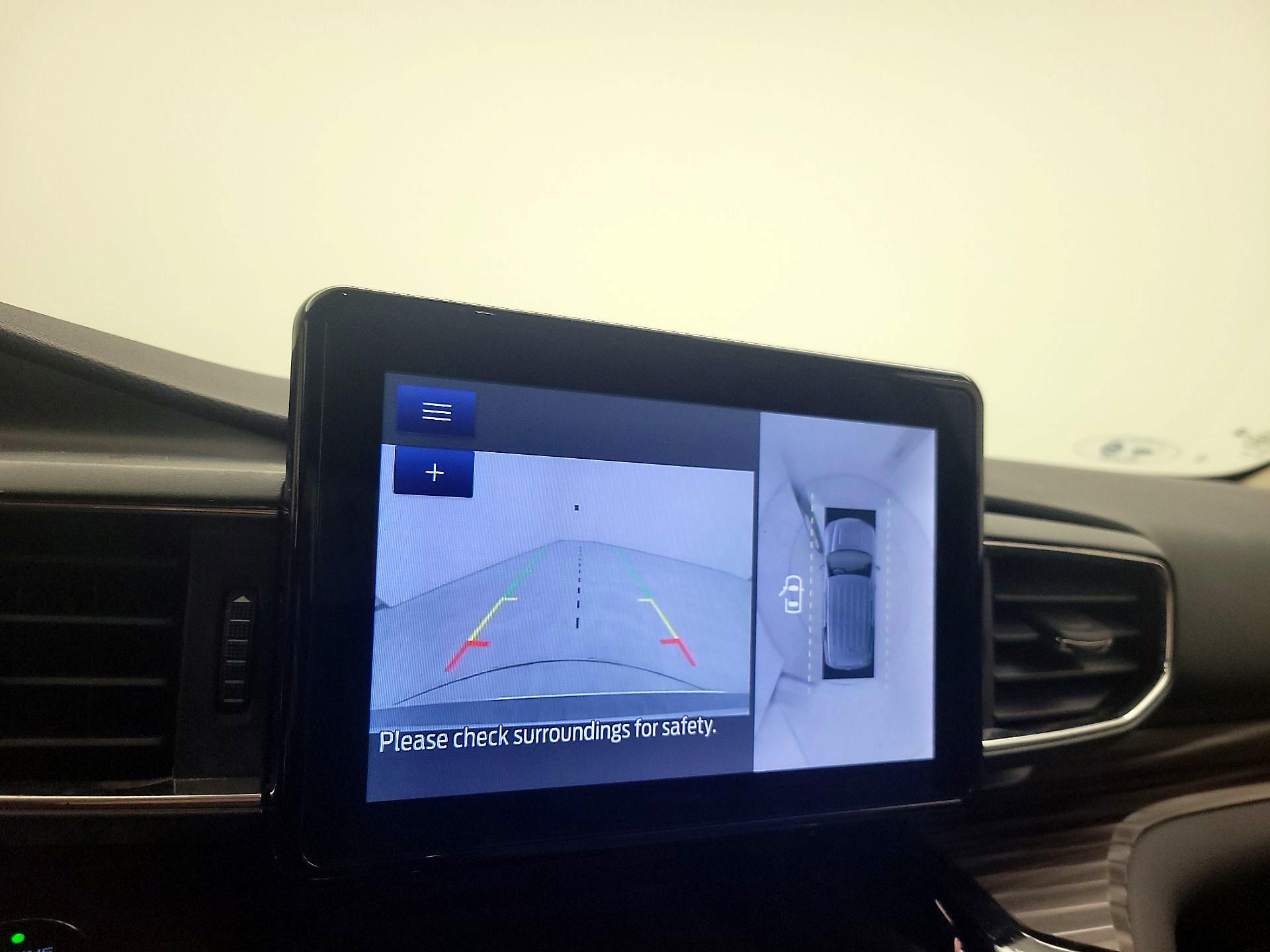 Thumbnail: 2021 Ford Explorer - 14