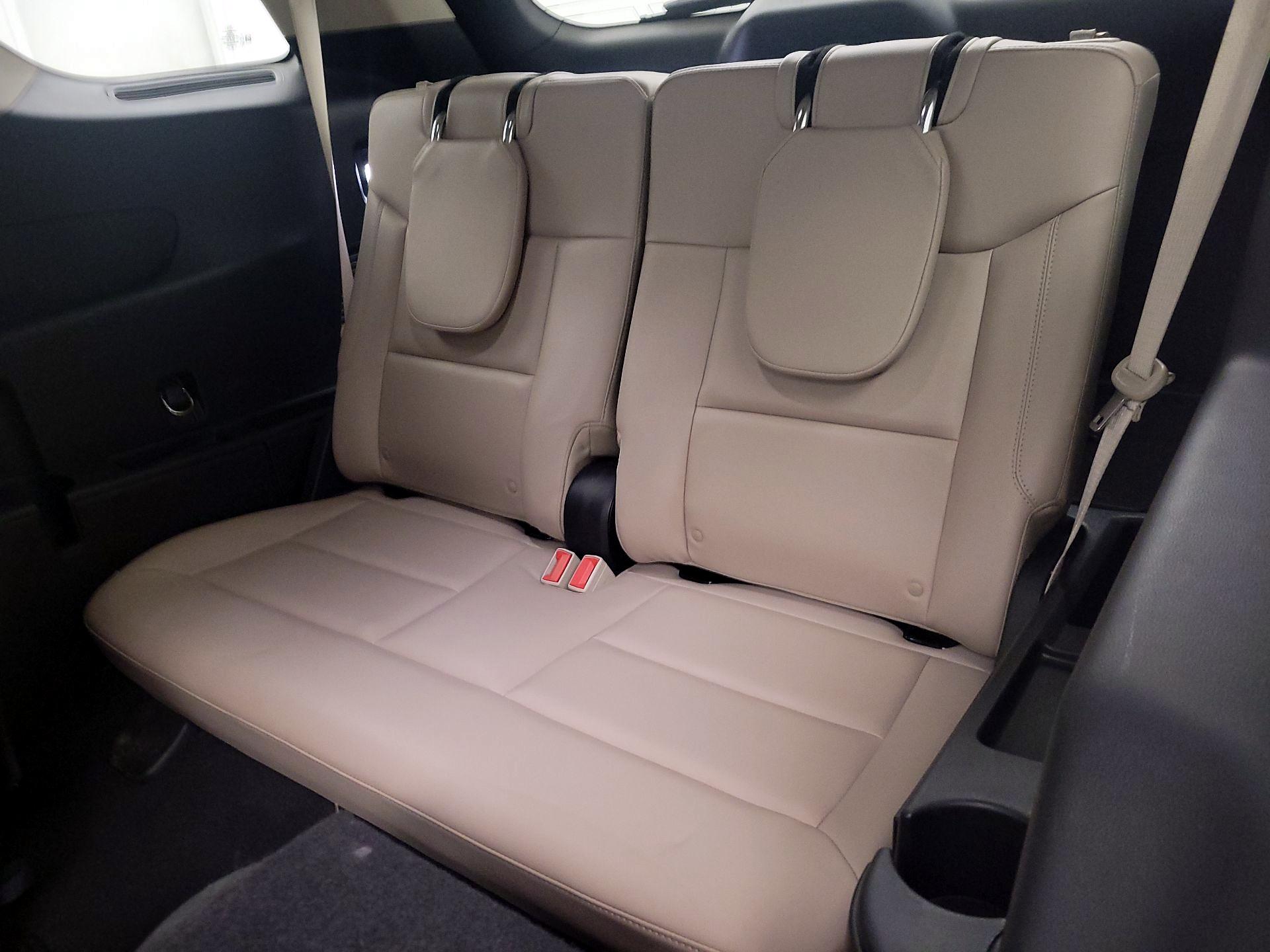 Thumbnail: 2021 Ford Explorer - 20