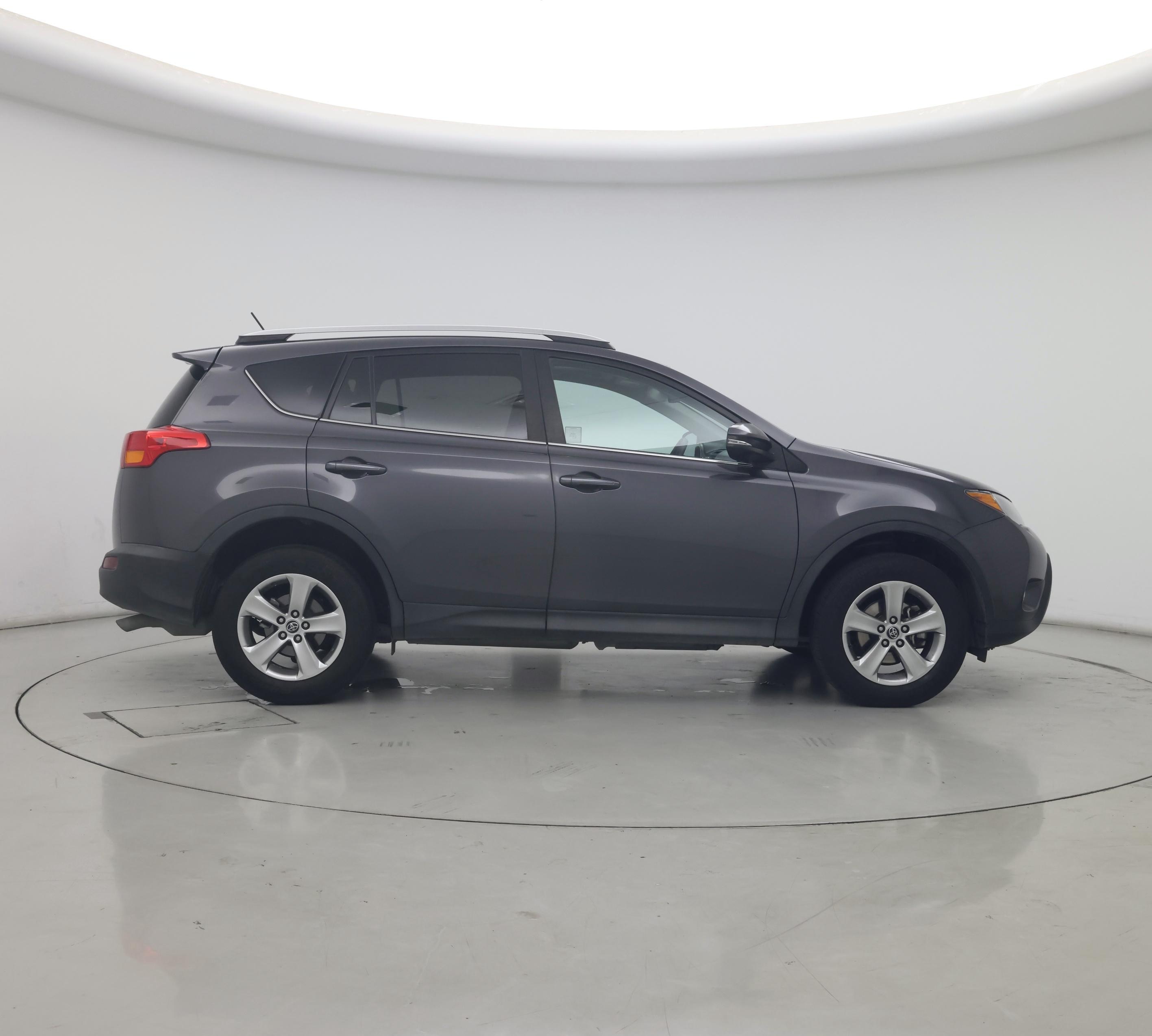 Thumbnail: 2015 Toyota RAV4 - 7