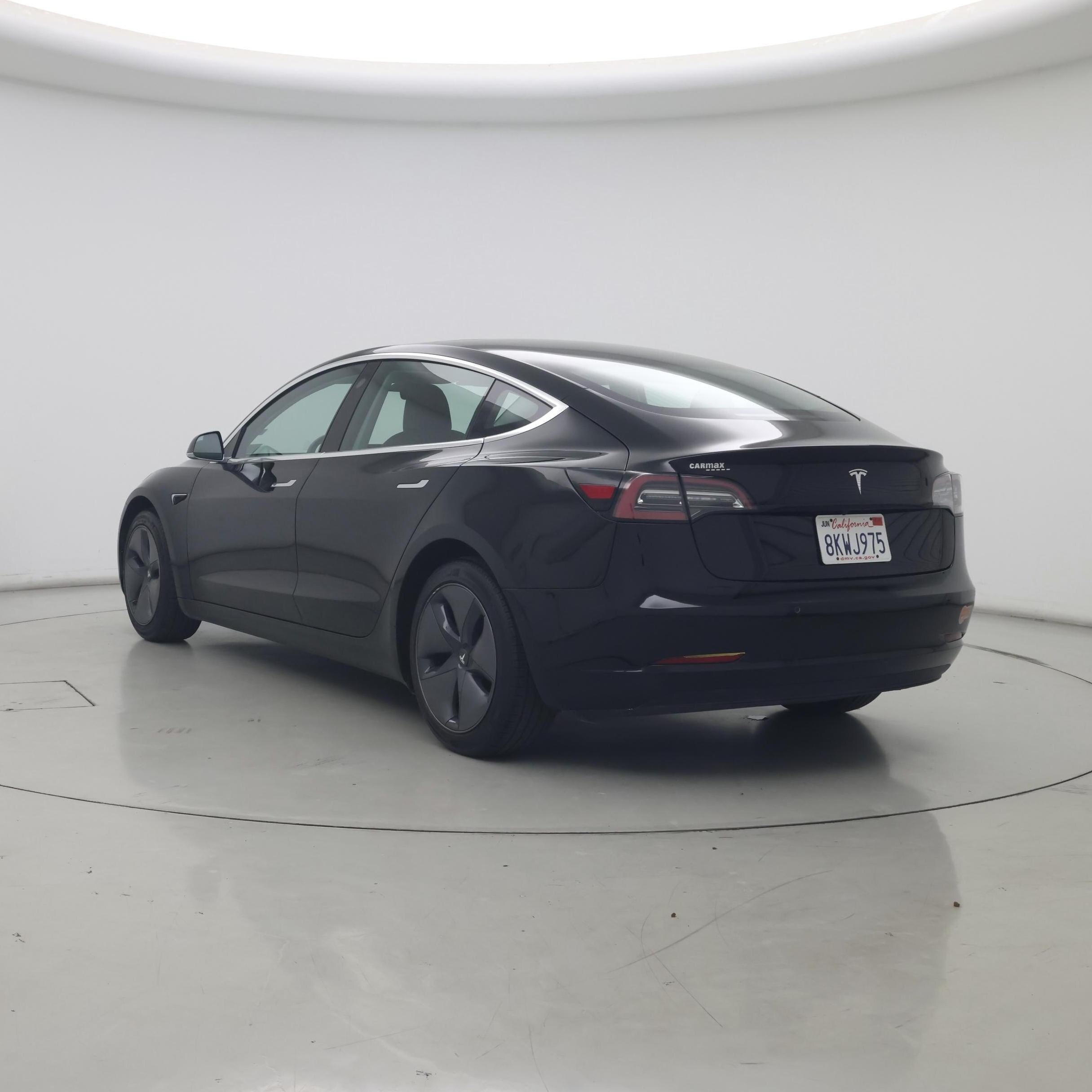 Thumbnail: 2019 Tesla Model 3 - 2