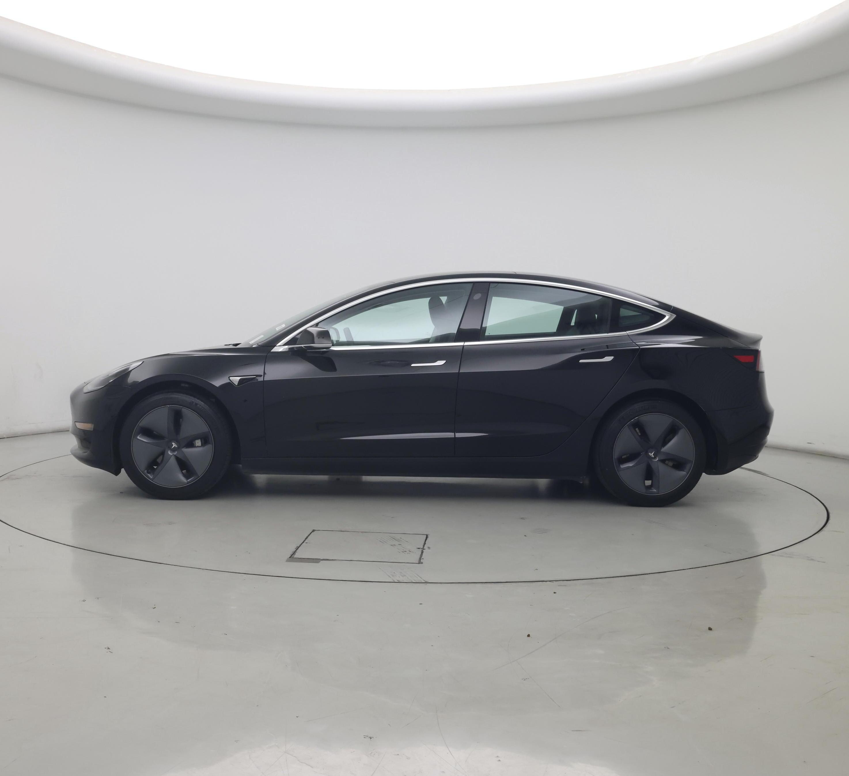 Thumbnail: 2019 Tesla Model 3 - 3