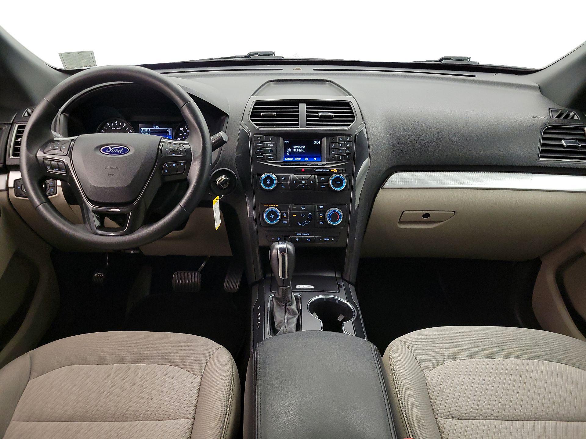 Thumbnail: 2019 Ford Explorer - 9