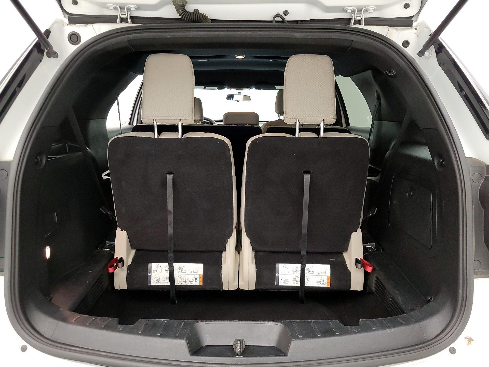 Thumbnail: 2019 Ford Explorer - 20