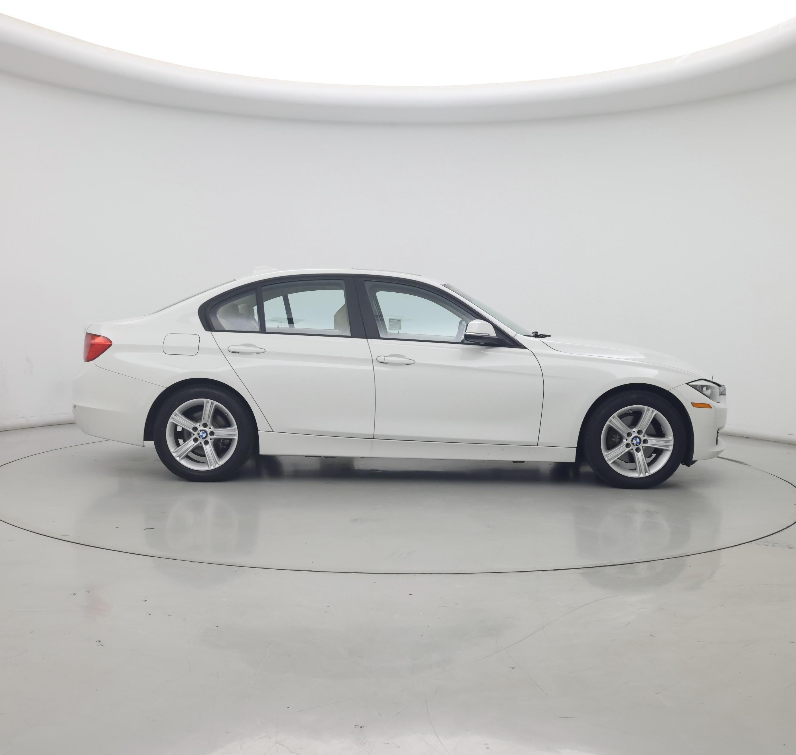 Thumbnail: 2015 BMW 3 Series - 7