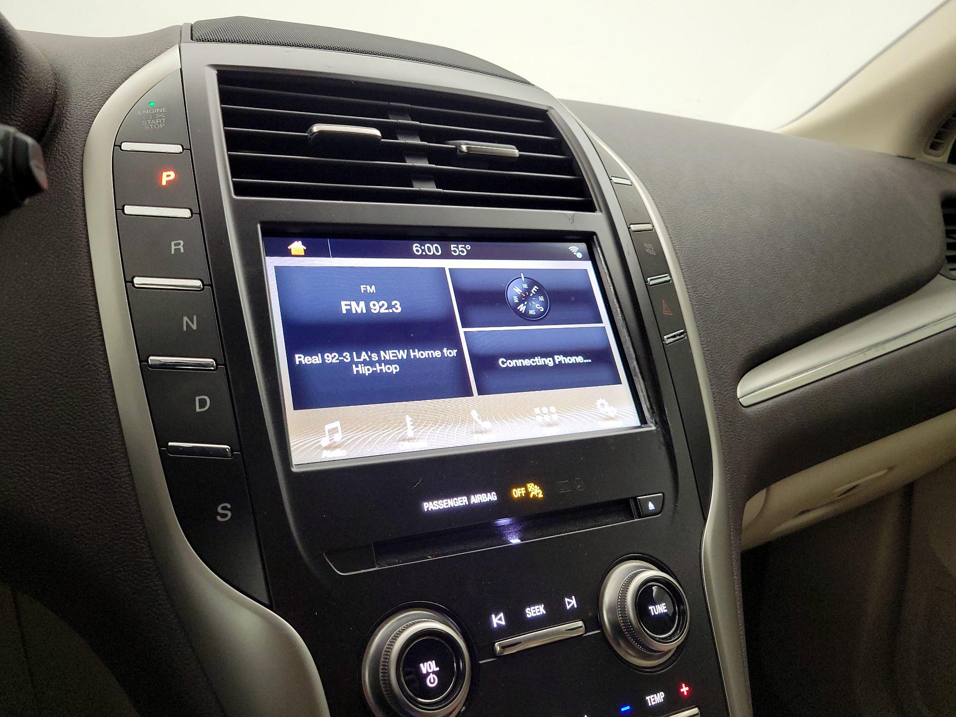 Thumbnail: 2019 Lincoln MKC - 15