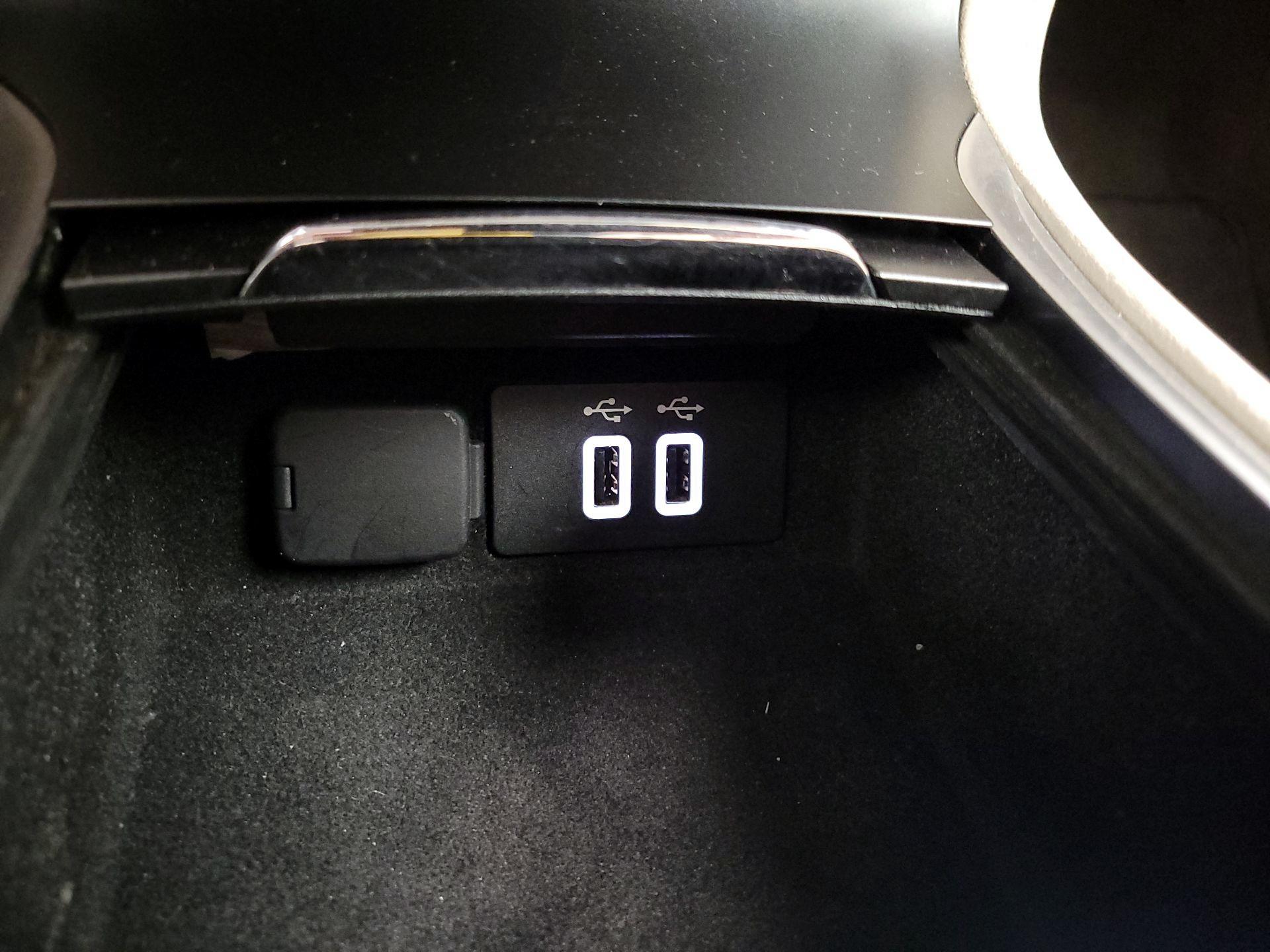 Thumbnail: 2019 Lincoln MKC - 18