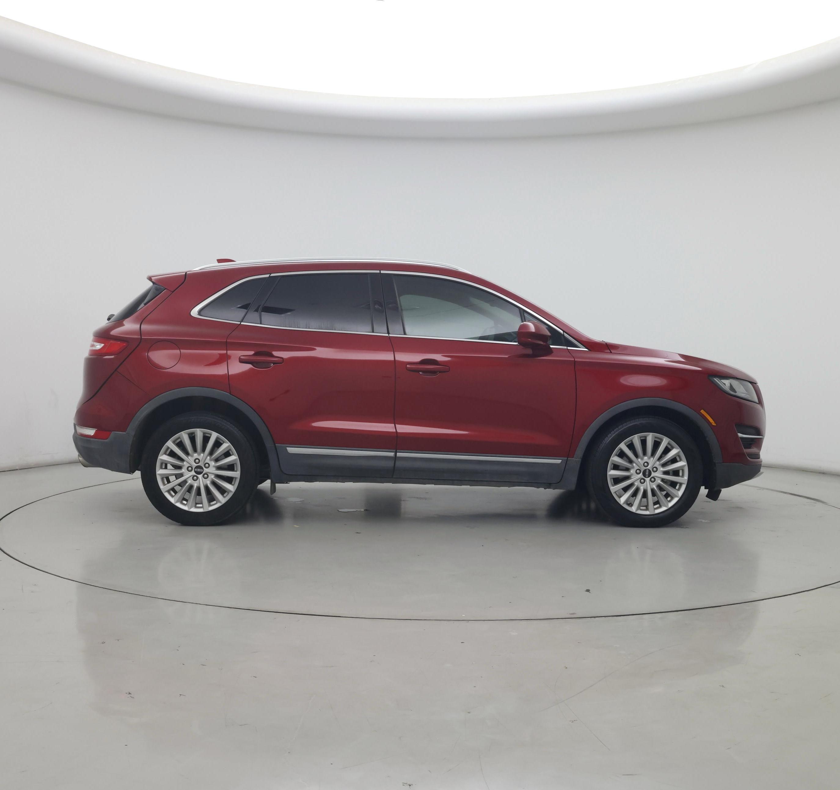 Thumbnail: 2019 Lincoln MKC - 7