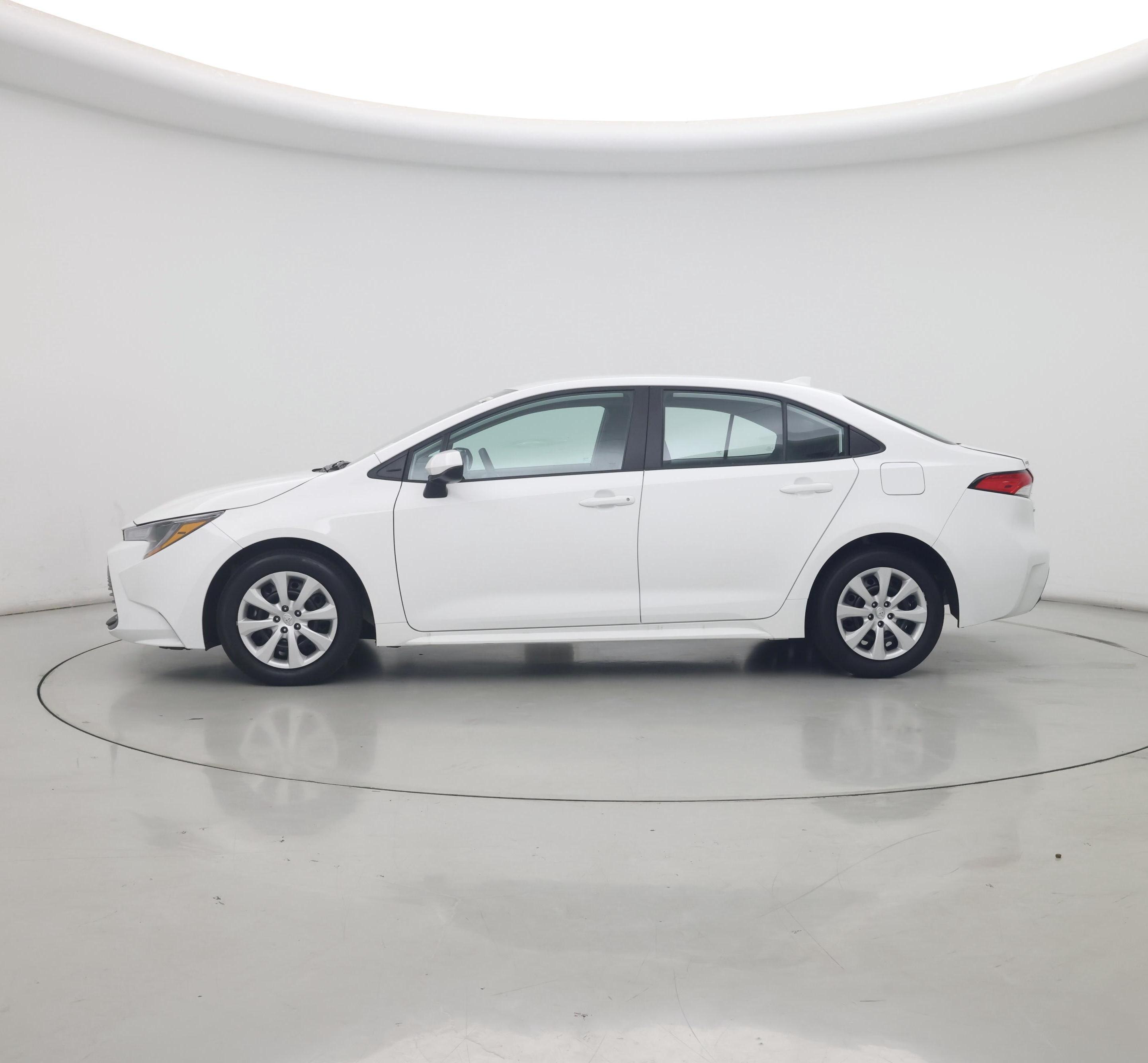 Thumbnail: 2025 Toyota Corolla - 3