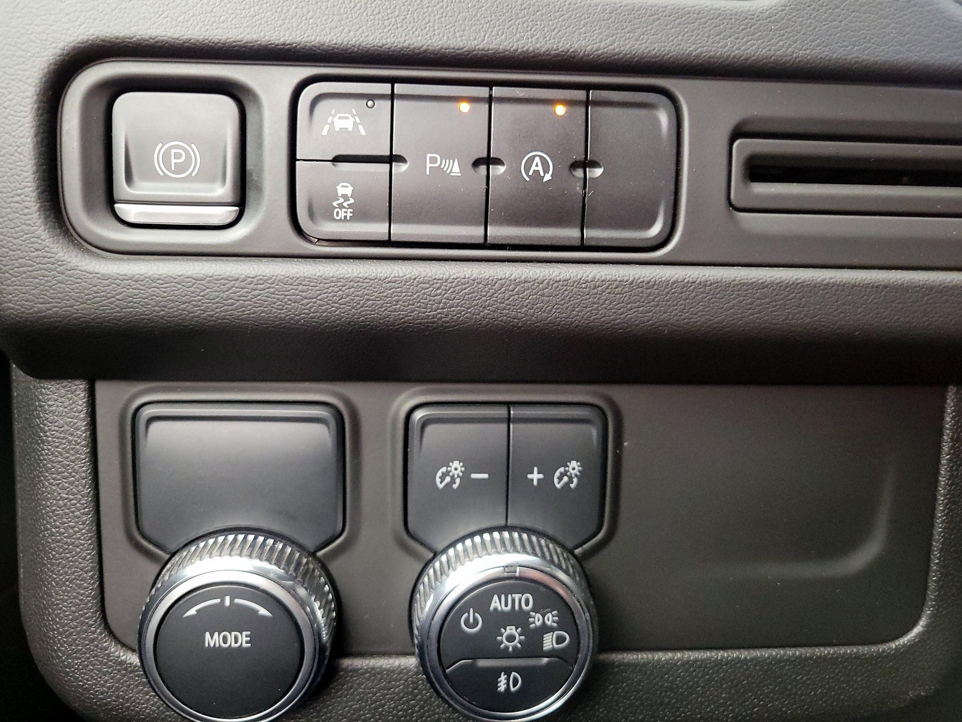 Thumbnail: 2023 GMC Yukon - 13