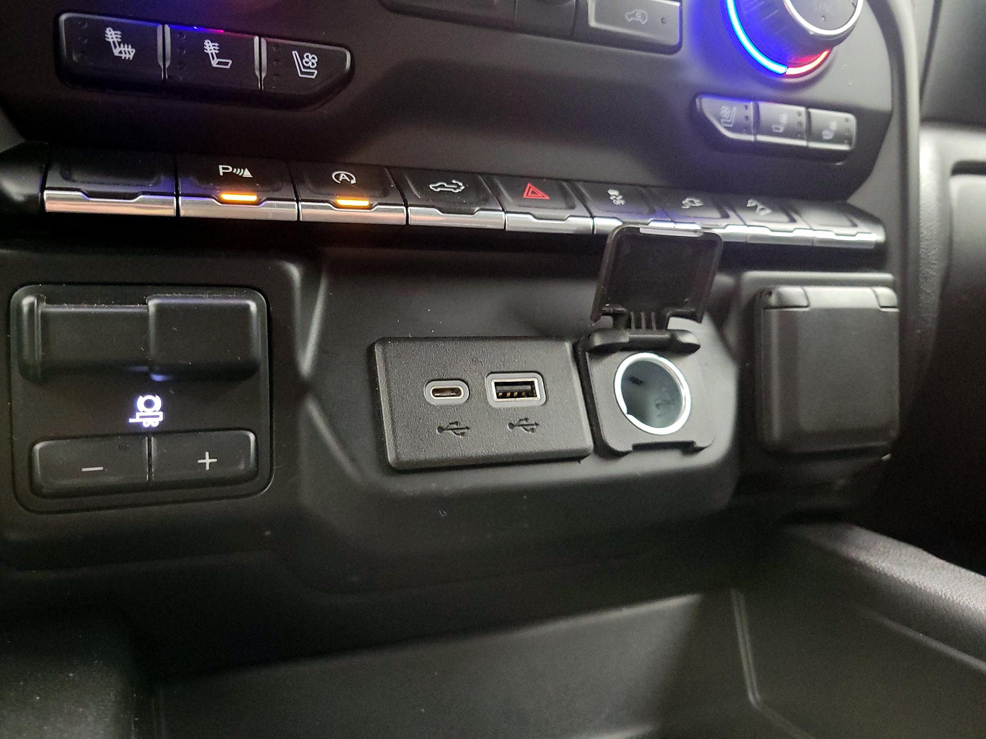 Thumbnail: 2021 Chevrolet Silverado 1500 - 18