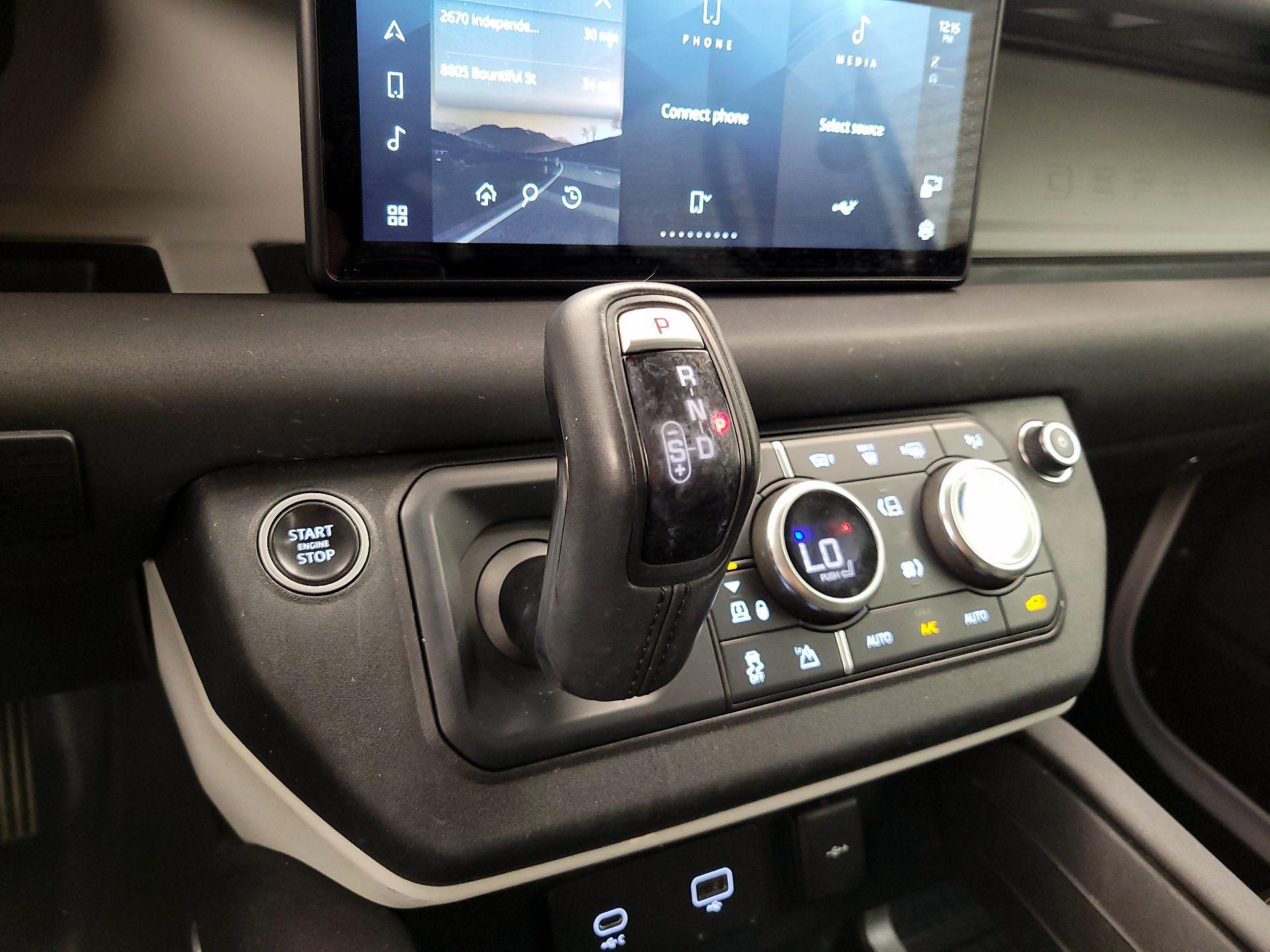 Thumbnail: 2020 Land Rover Defender - 18