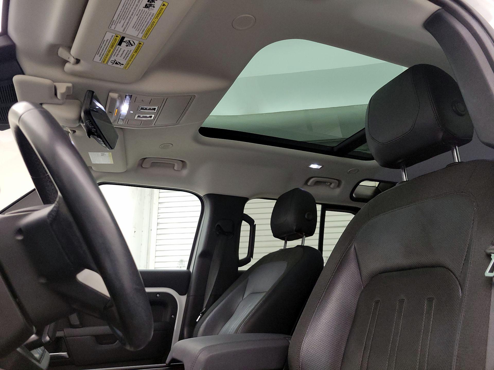 Thumbnail: 2020 Land Rover Defender - 20