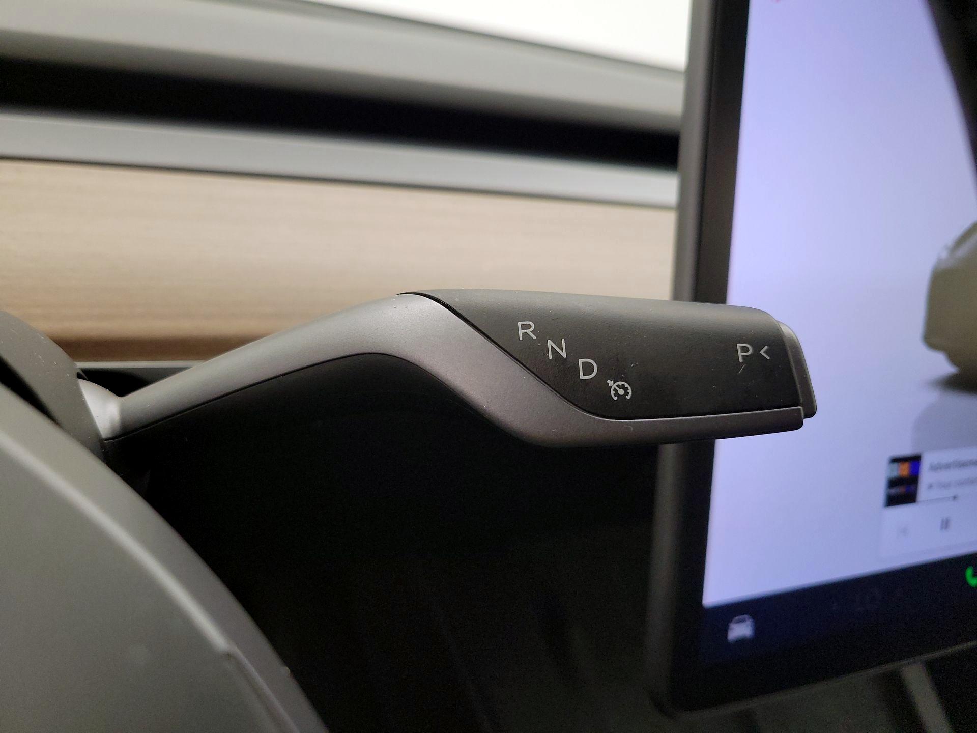 Thumbnail: 2025 Tesla Model Y - 17