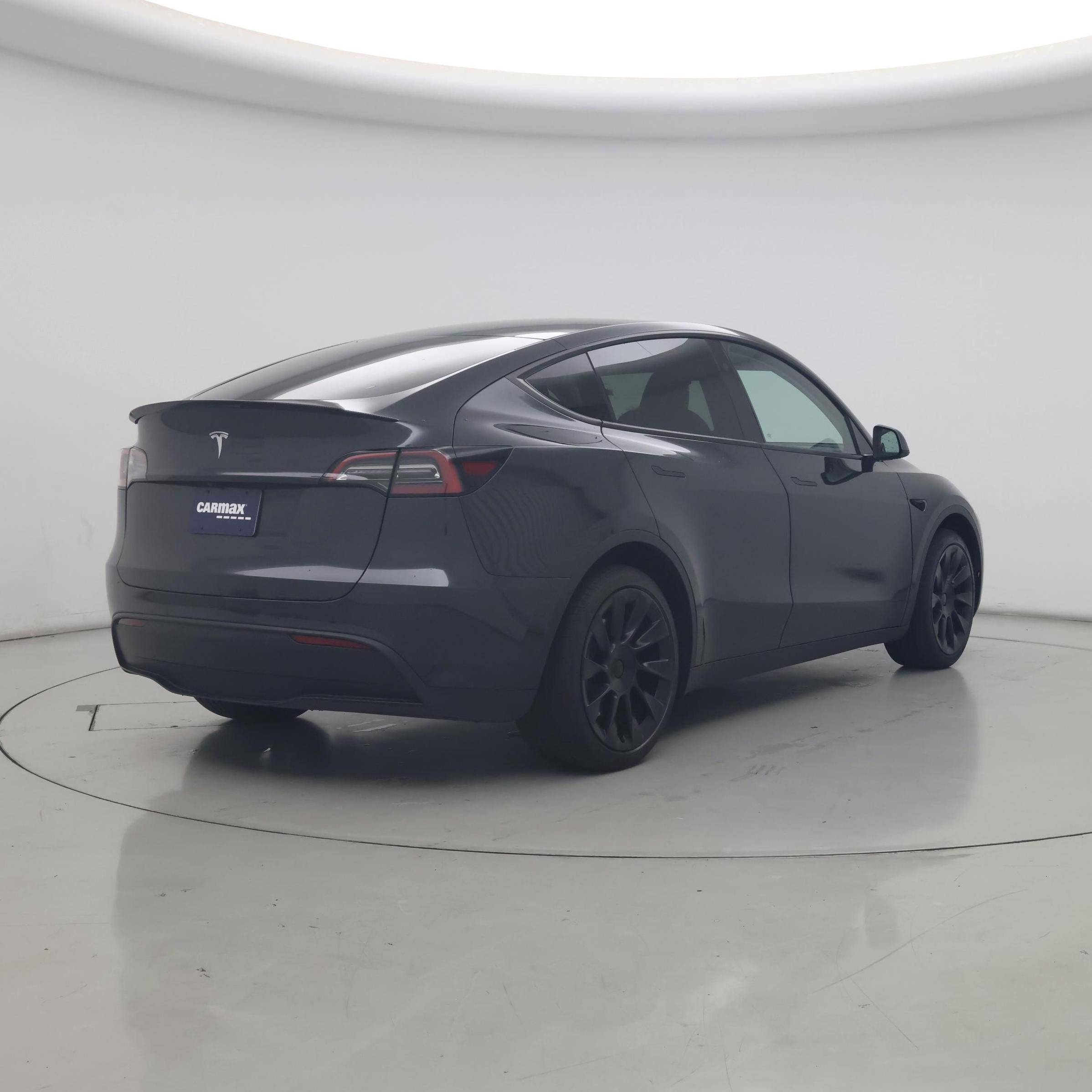 Thumbnail: 2025 Tesla Model Y - 8
