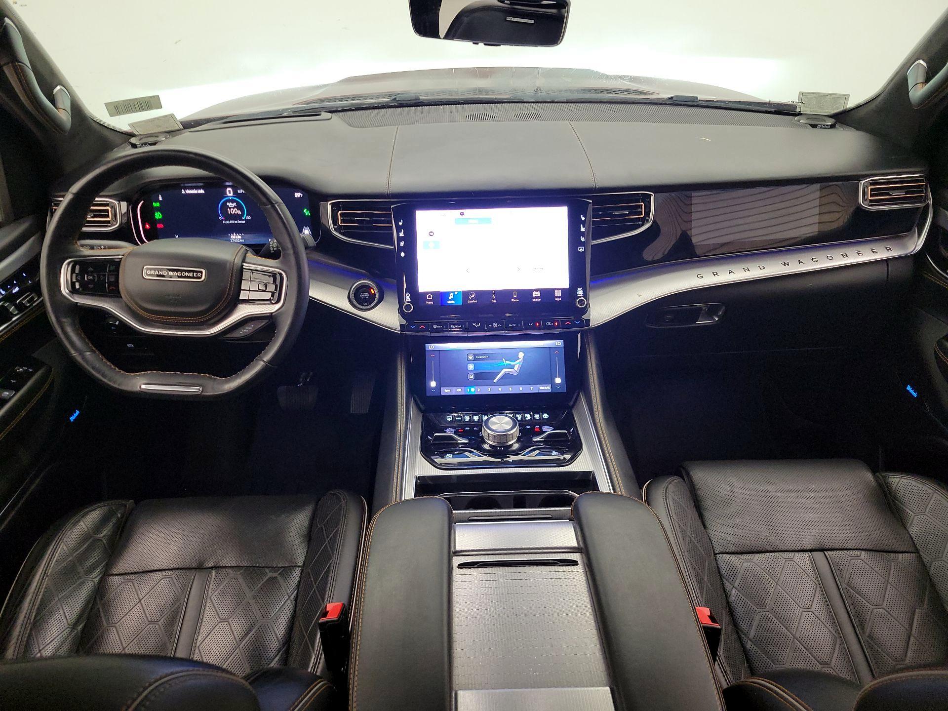Thumbnail: 2023 Jeep Grand Wagoneer - 9