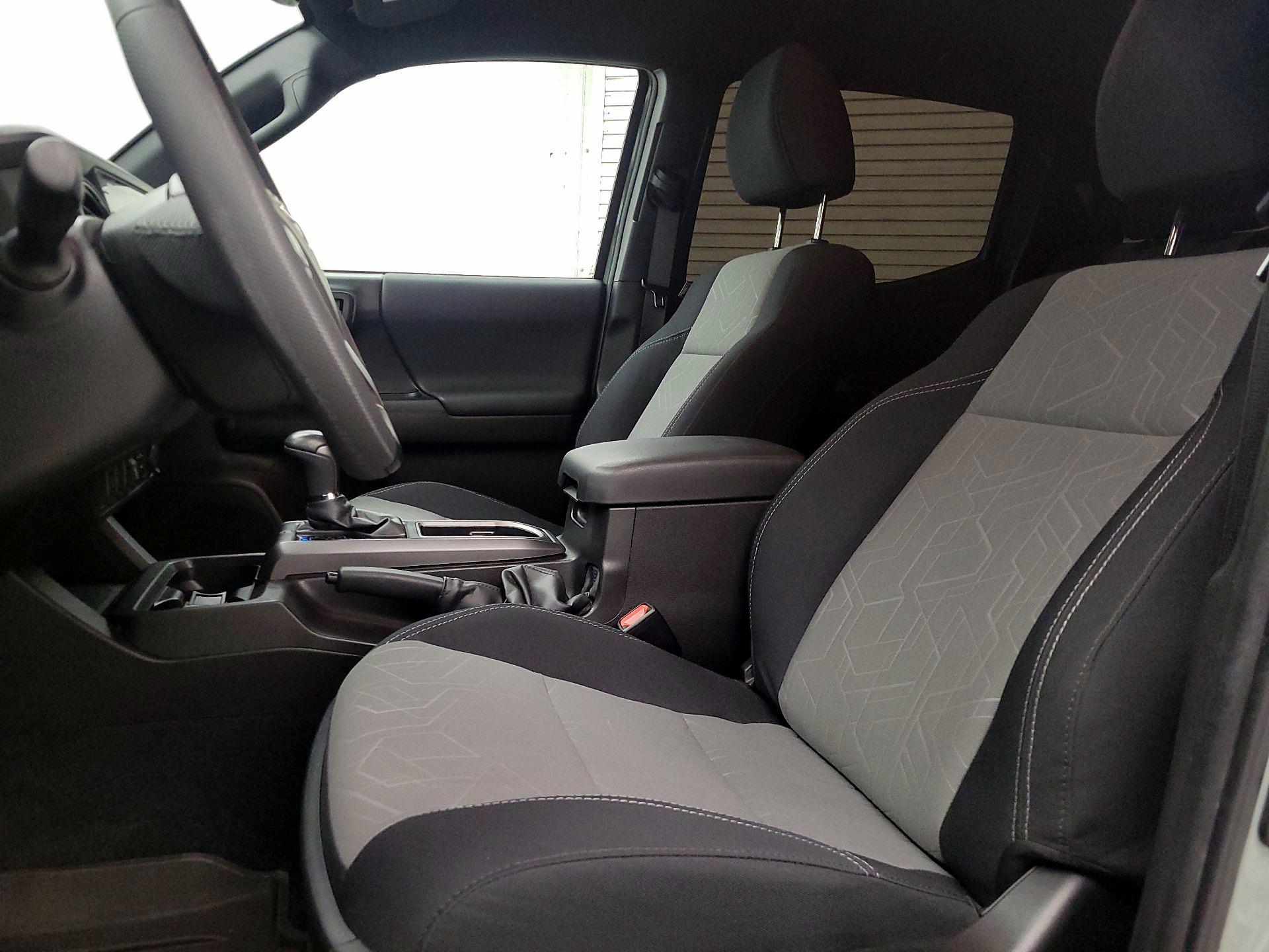 Thumbnail: 2023 Toyota Tacoma - 11