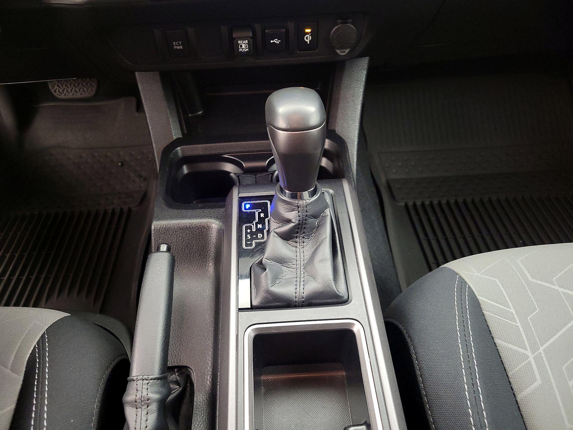 Thumbnail: 2023 Toyota Tacoma - 17