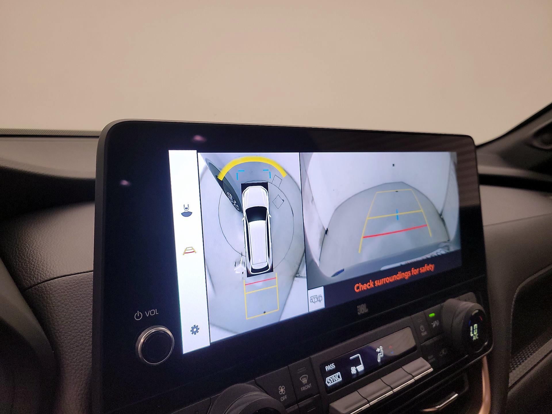 Thumbnail: 2025 Toyota Highlander - 14