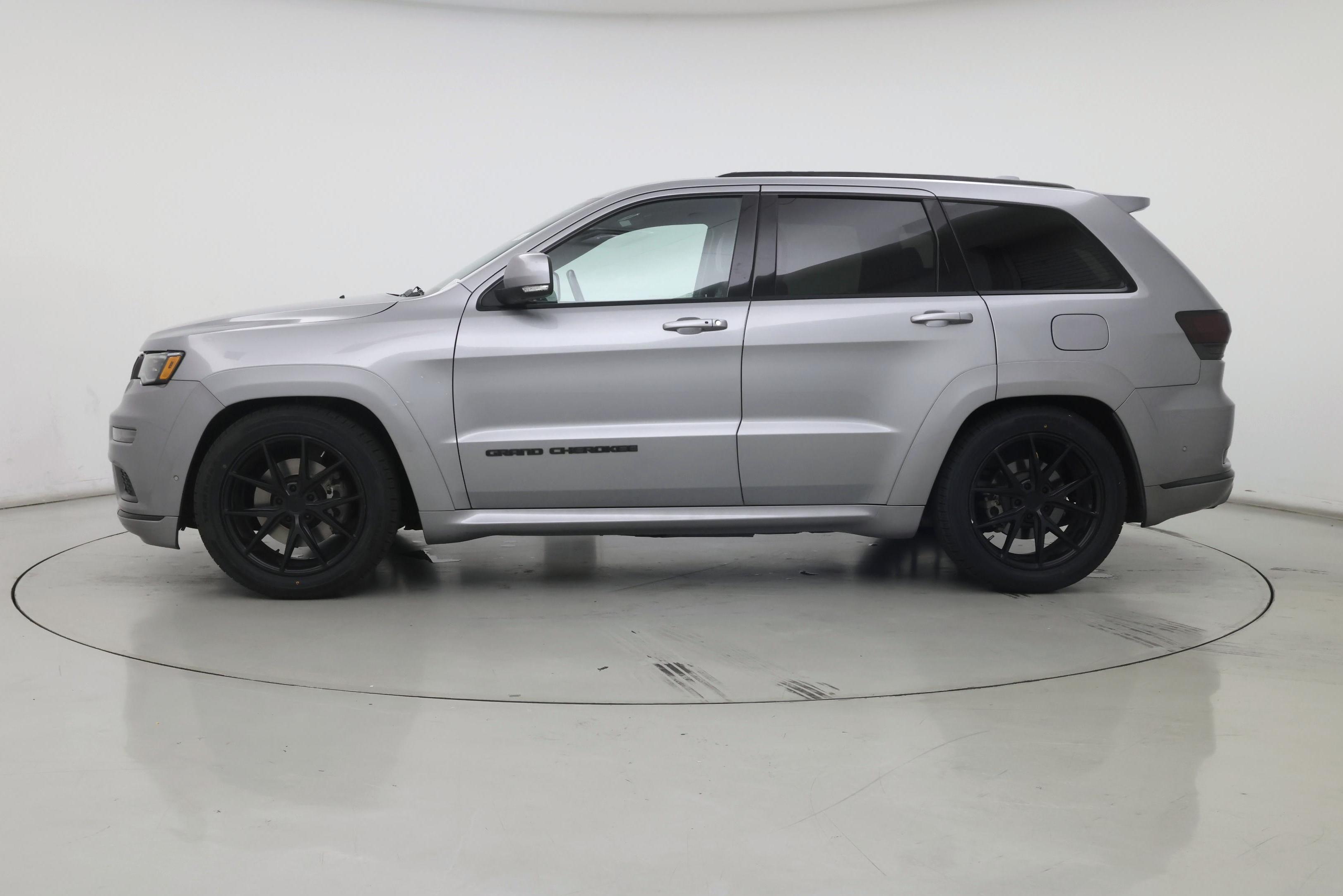Thumbnail: 2020 Jeep Grand Cherokee - 3