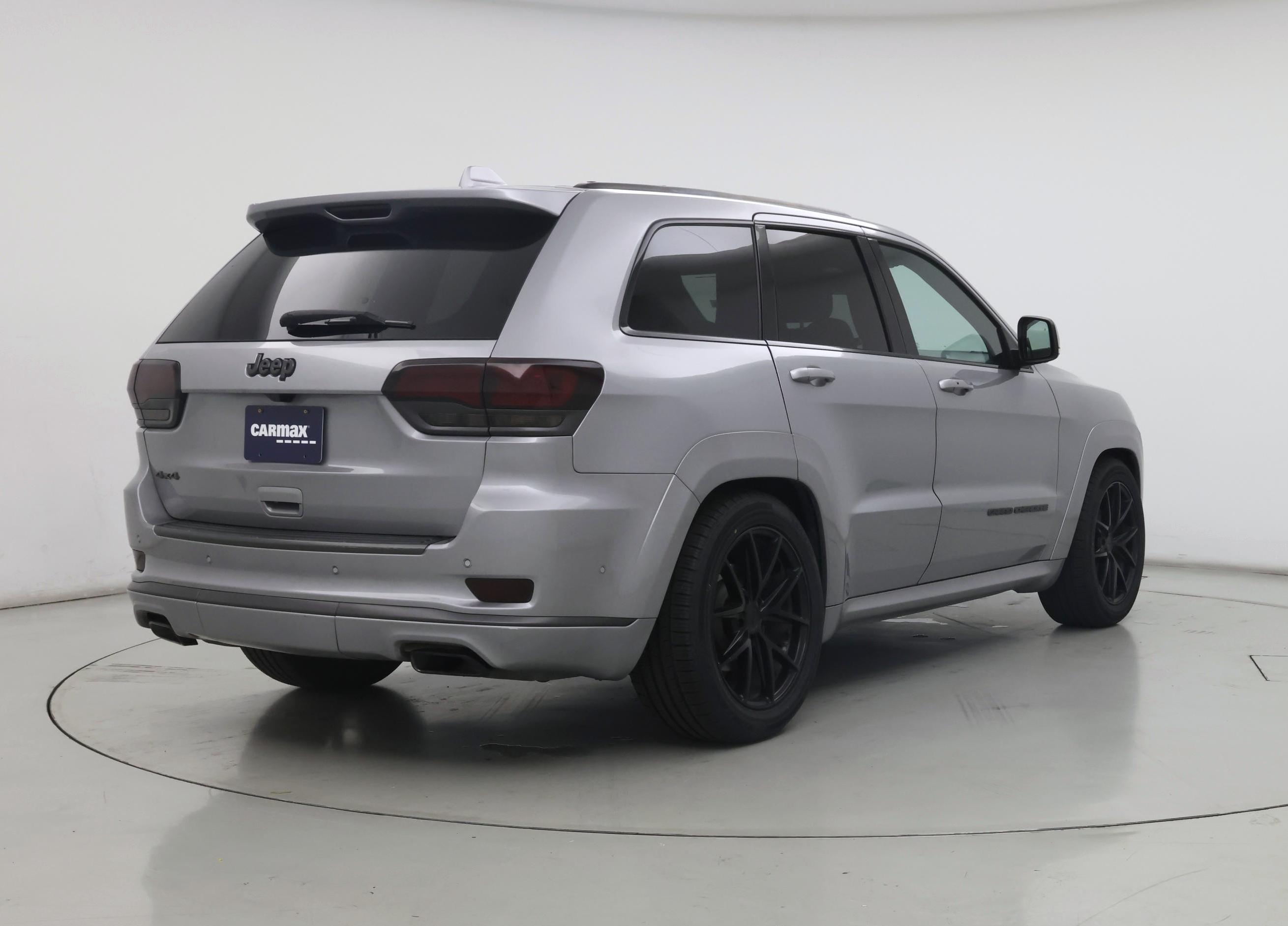 Thumbnail: 2020 Jeep Grand Cherokee - 8
