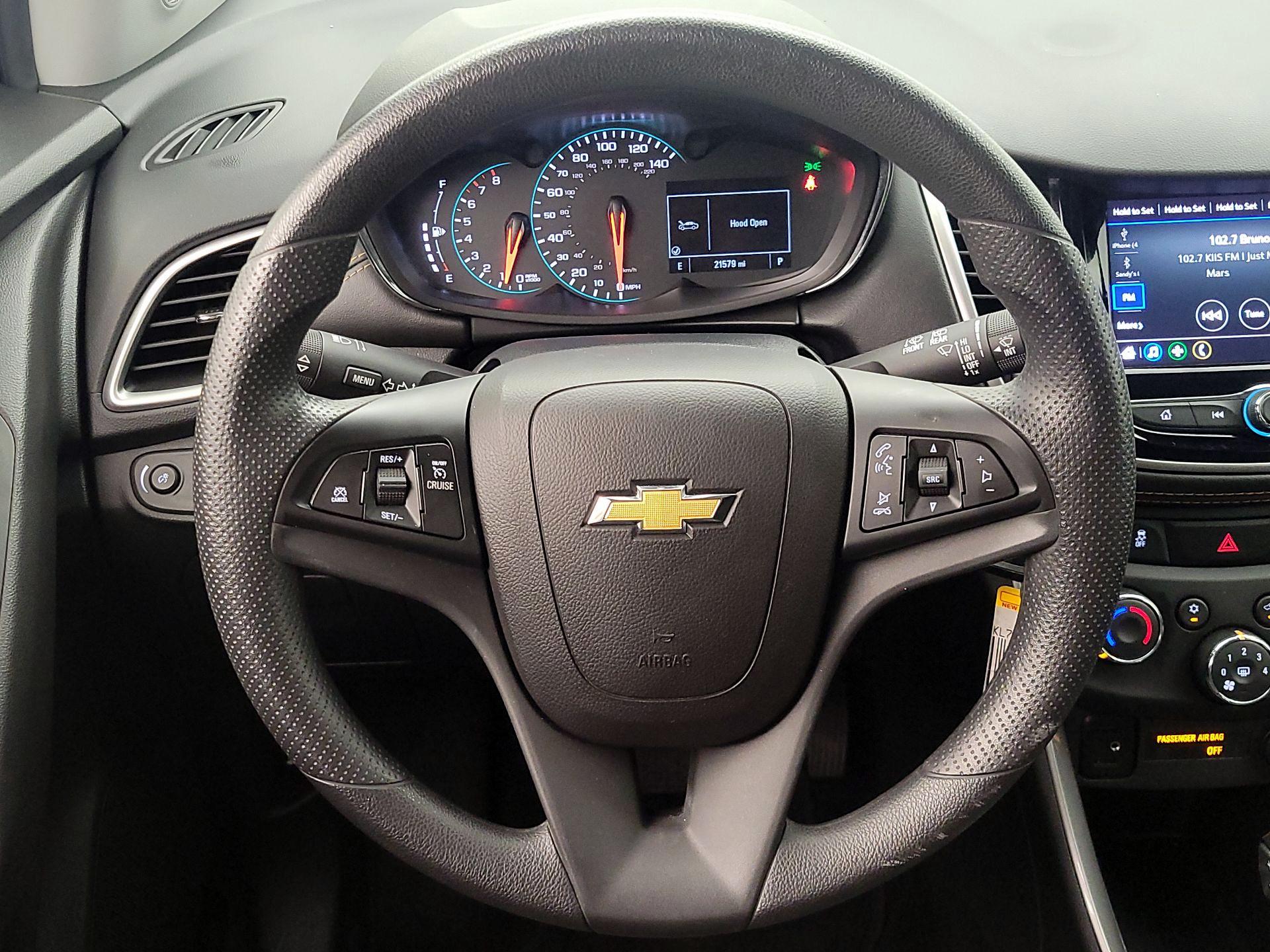 Thumbnail: 2022 Chevrolet Trax - 10