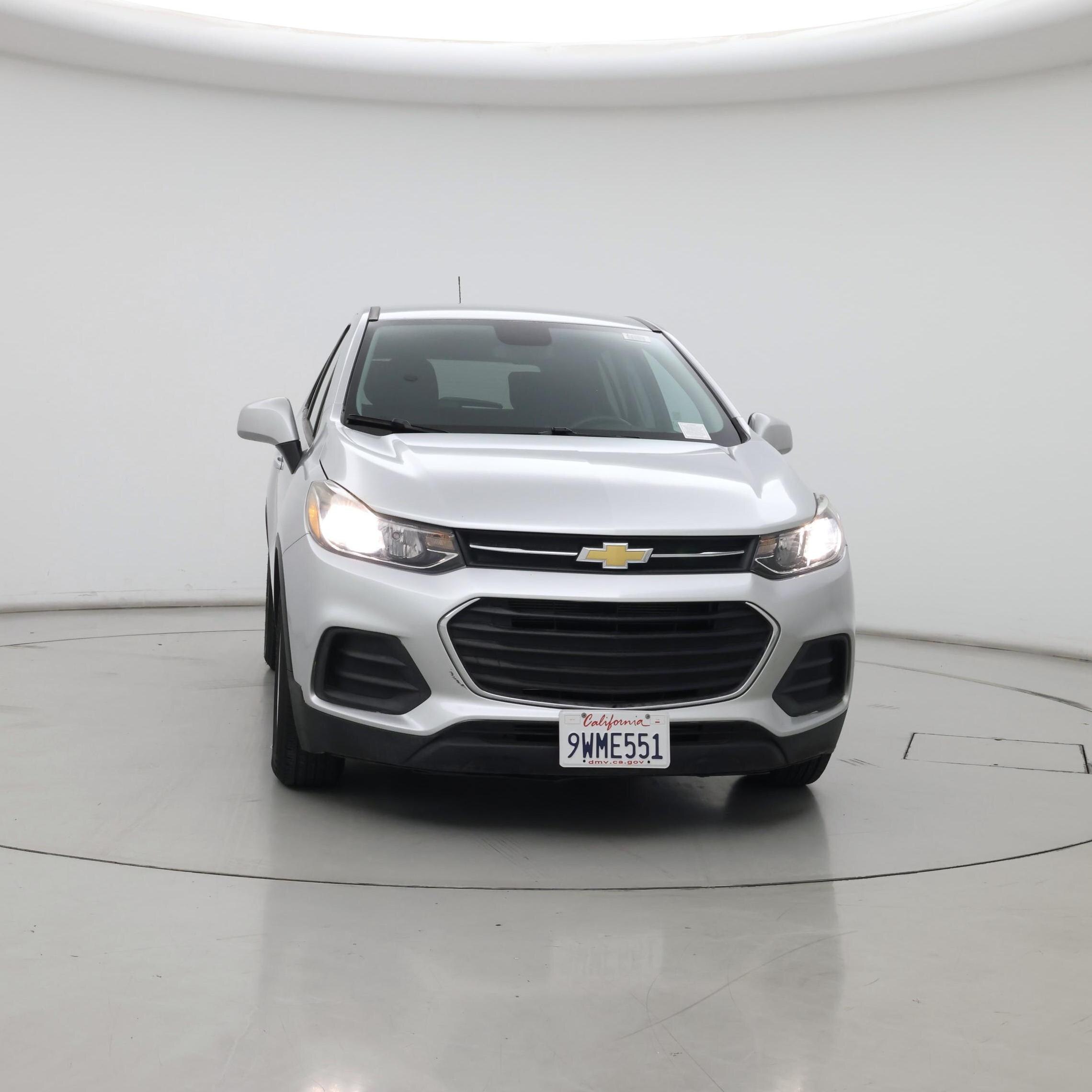 Thumbnail: 2022 Chevrolet Trax - 5