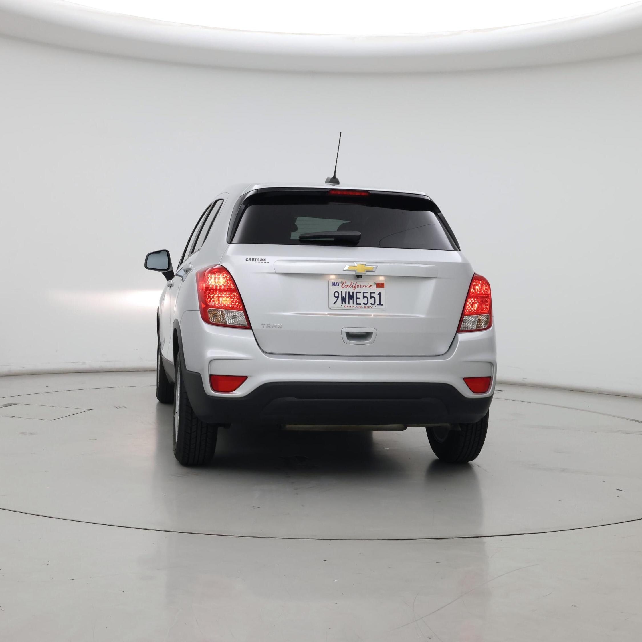 Thumbnail: 2022 Chevrolet Trax - 6