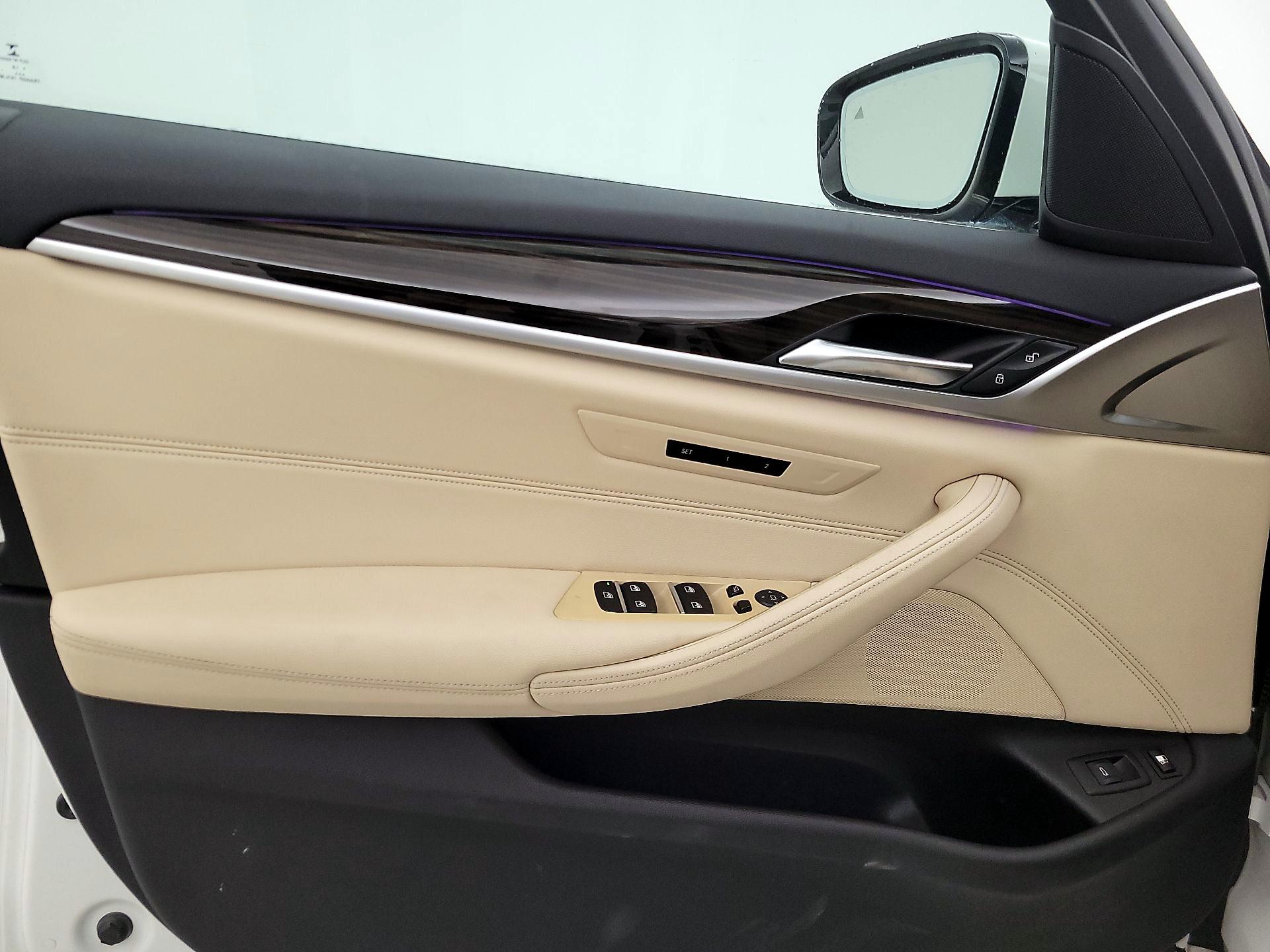 Thumbnail: 2019 BMW 5 Series - 12