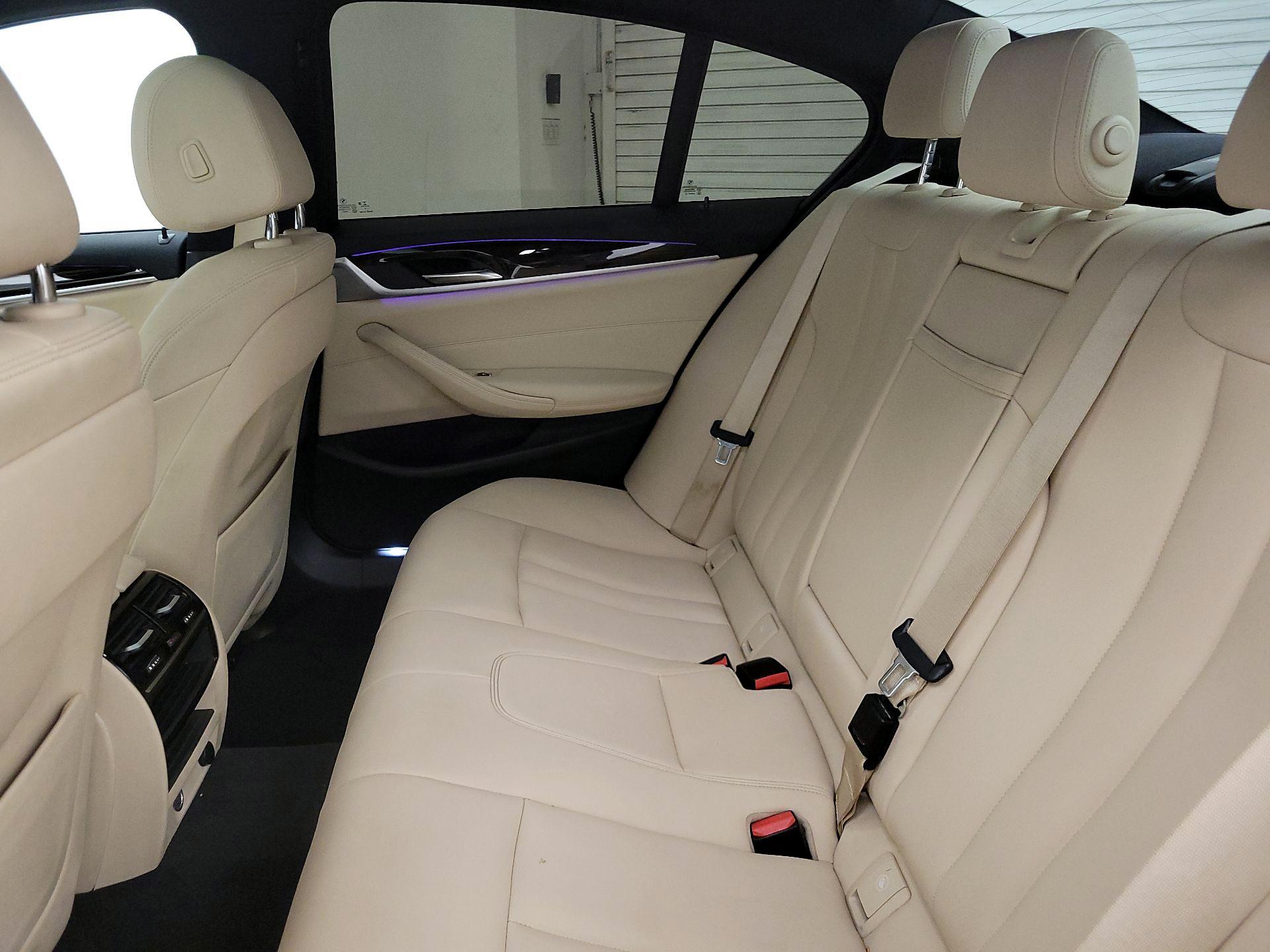 Thumbnail: 2019 BMW 5 Series - 20