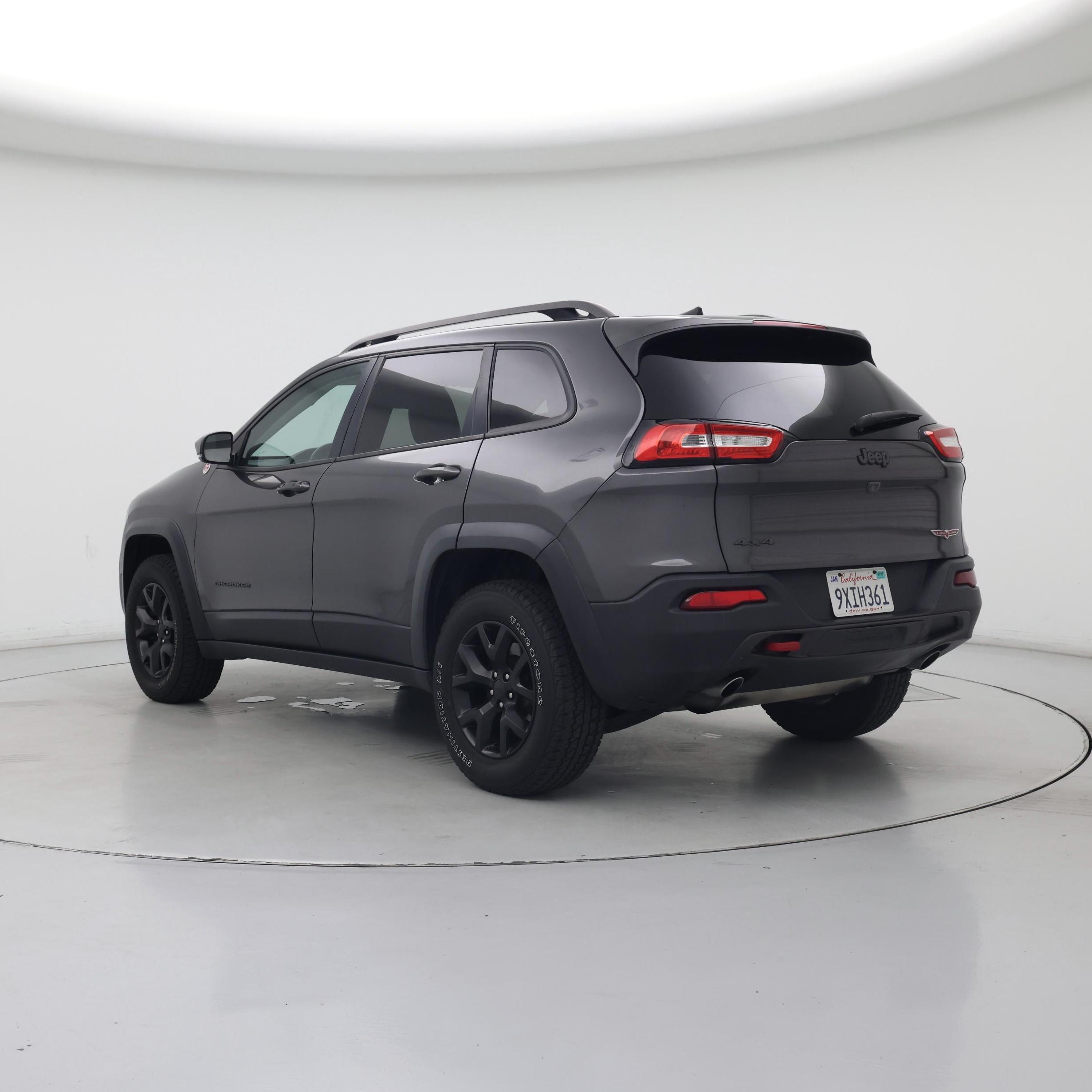 Thumbnail: 2017 Jeep Cherokee - 2