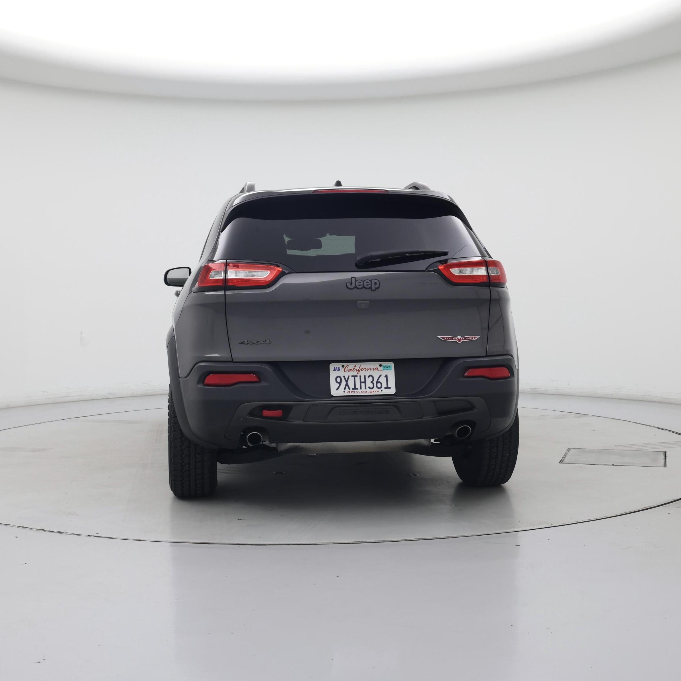 Thumbnail: 2017 Jeep Cherokee - 6