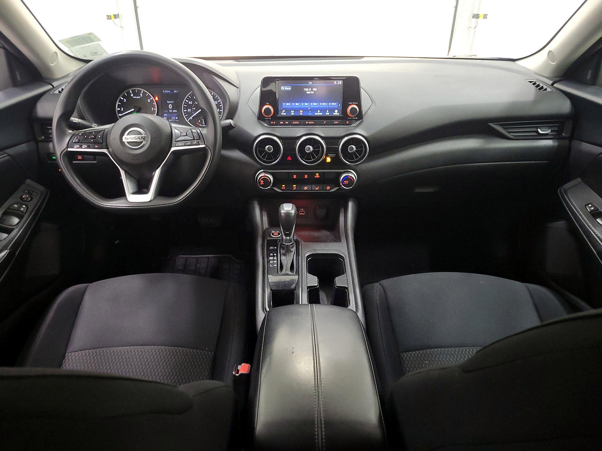 Thumbnail: 2023 Nissan Sentra - 9