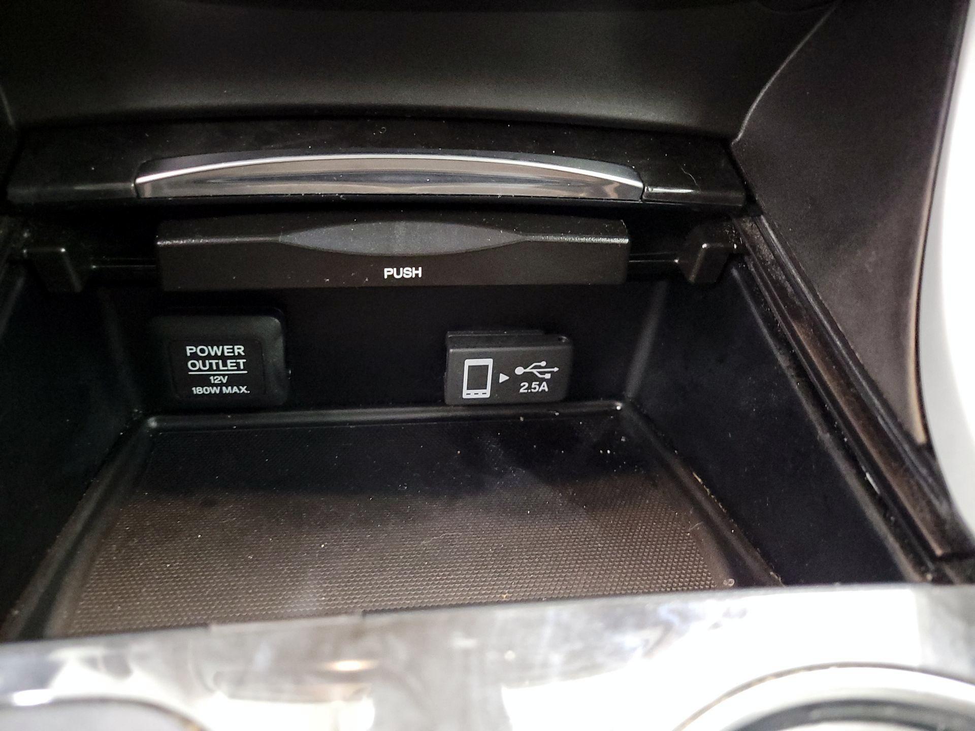 Thumbnail: 2019 Acura TLX - 18