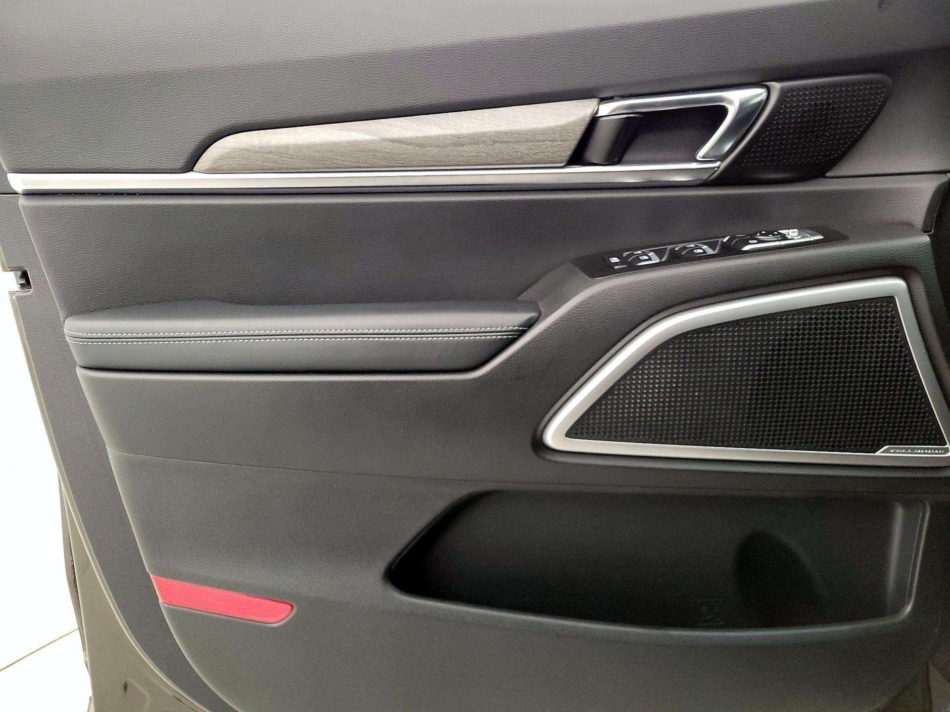 Thumbnail: 2022 Kia Telluride - 12