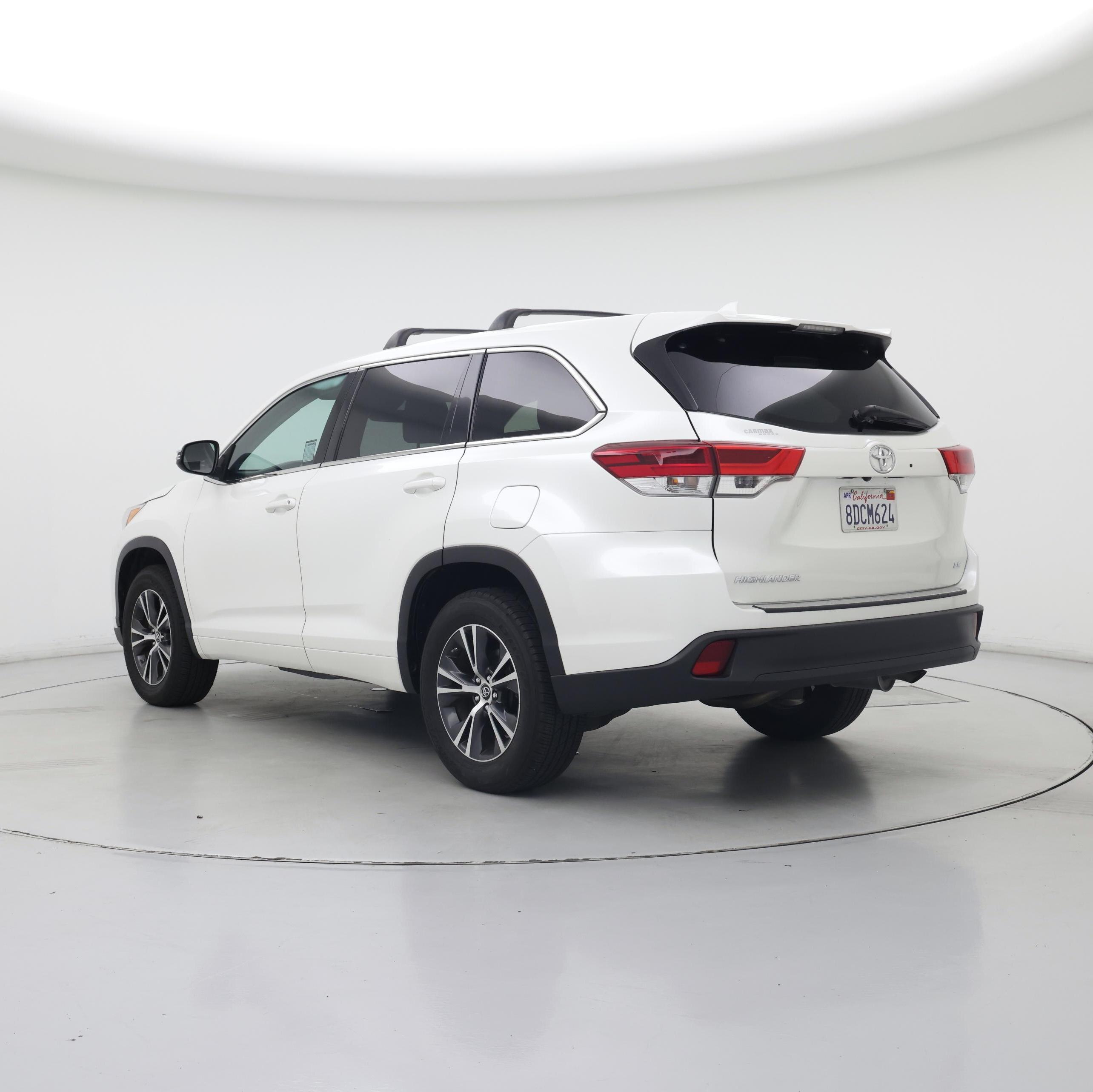 Thumbnail: 2018 Toyota Highlander - 2