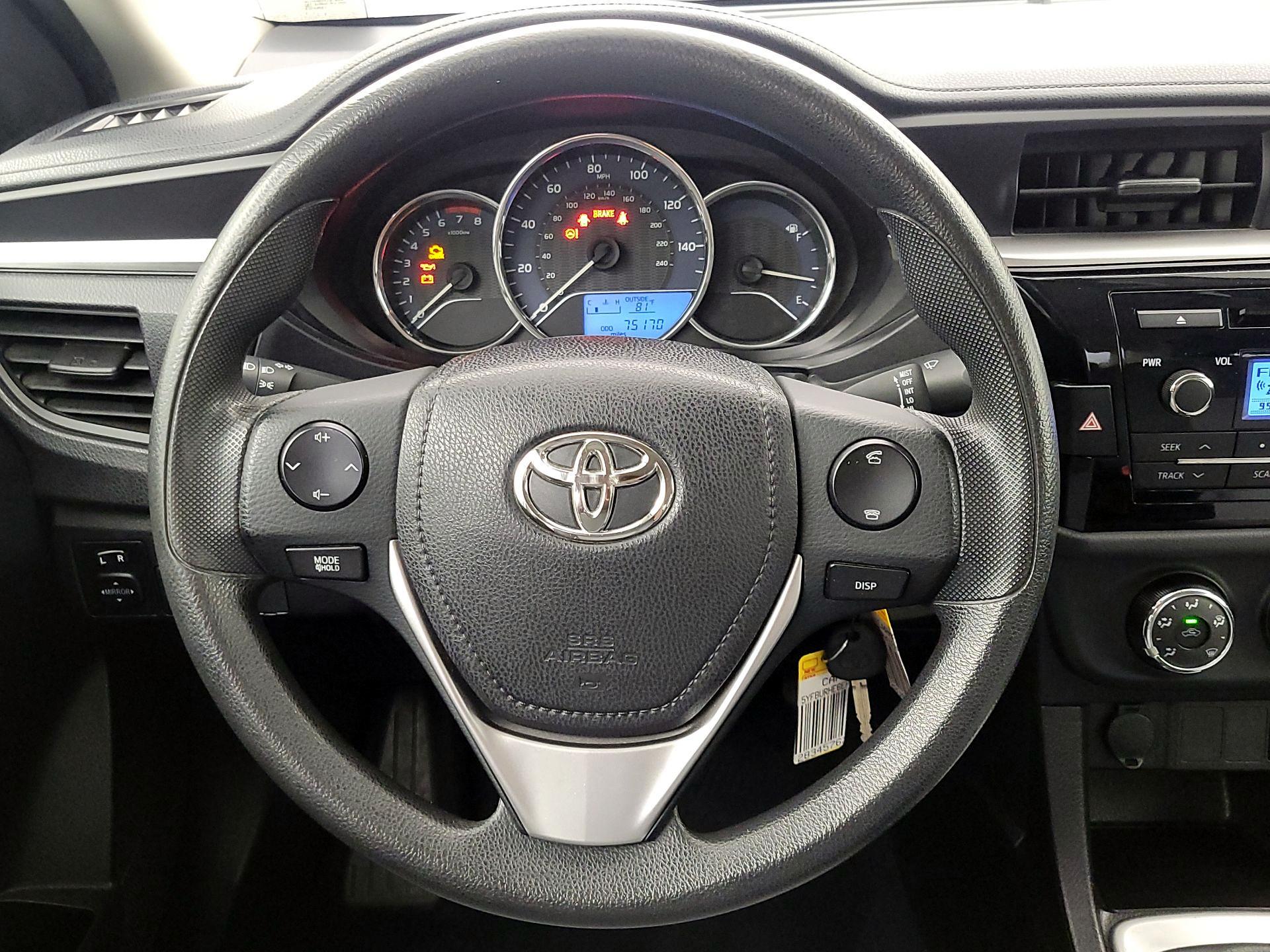 Thumbnail: 2014 Toyota Corolla - 10