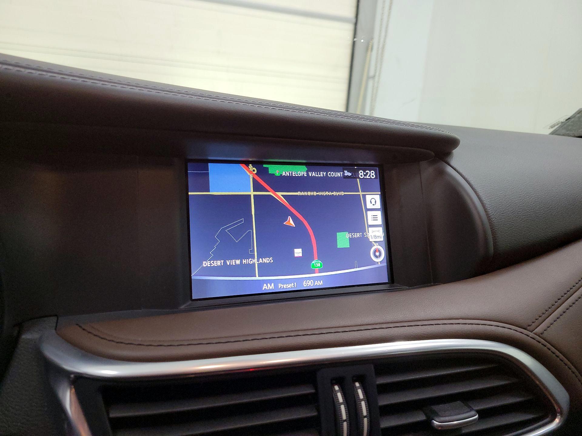 Thumbnail: 2018 INFINITI QX30 - 14