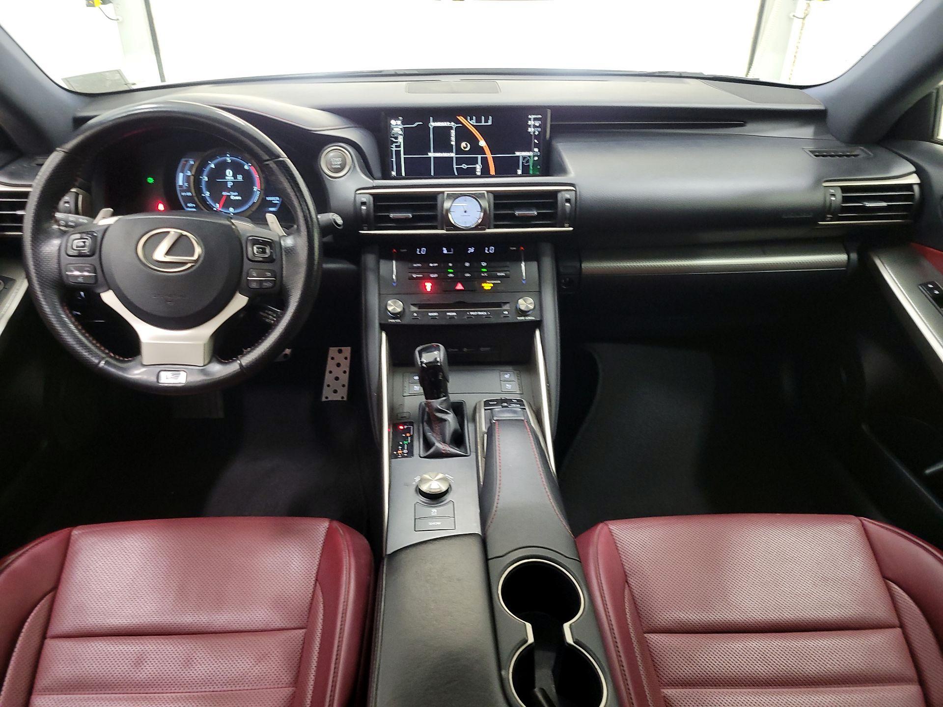 Thumbnail: 2018 Lexus IS - 9