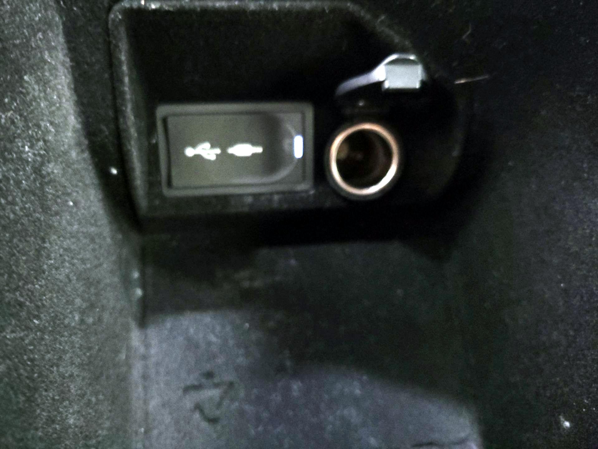 Thumbnail: 2016 Lexus RC - 18