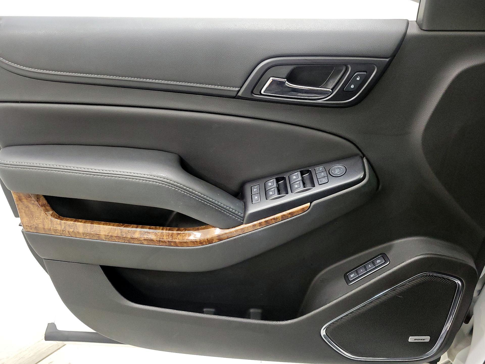 Thumbnail: 2018 Chevrolet Tahoe - 12