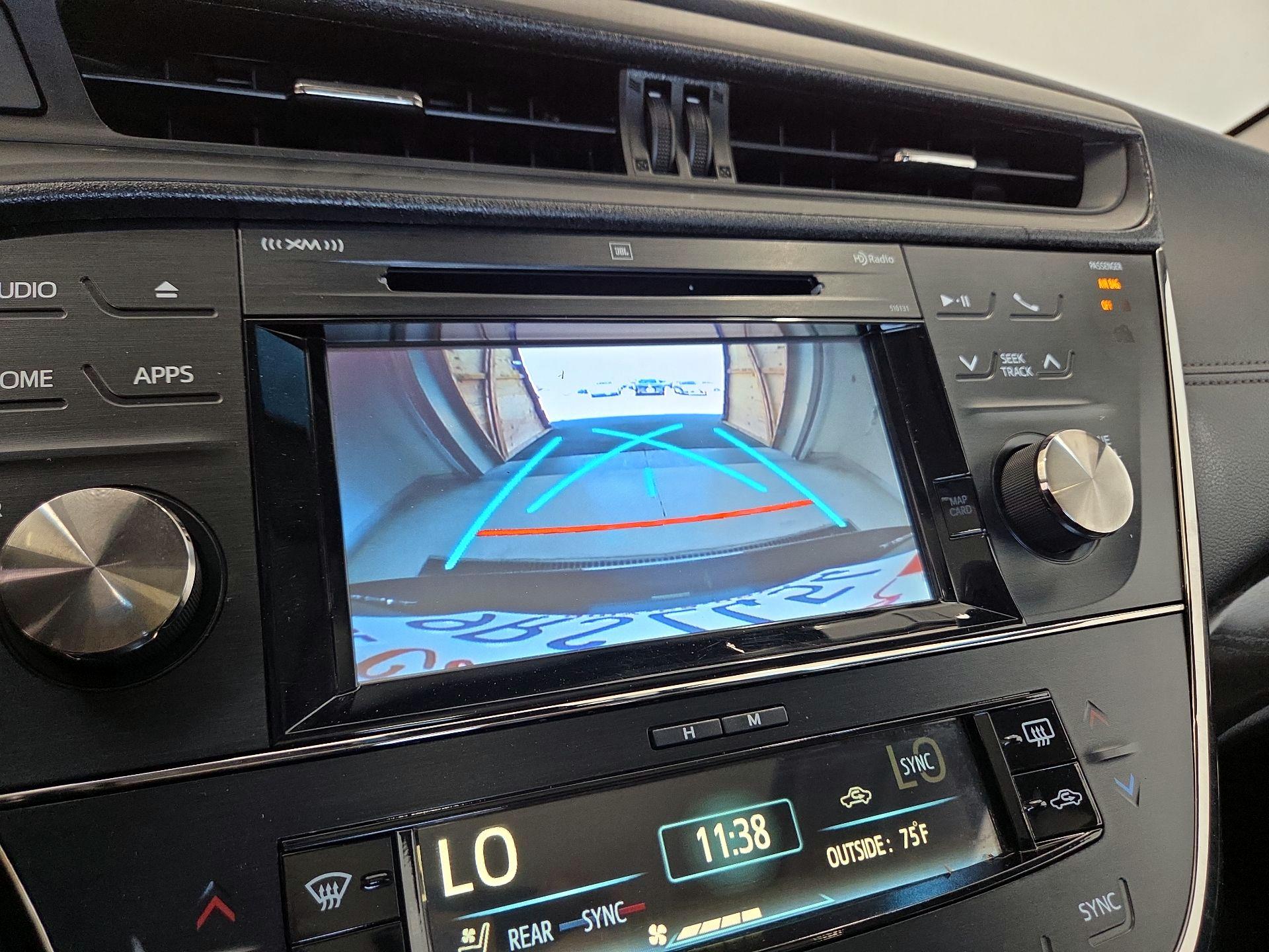 Thumbnail: 2018 Toyota Avalon - 14