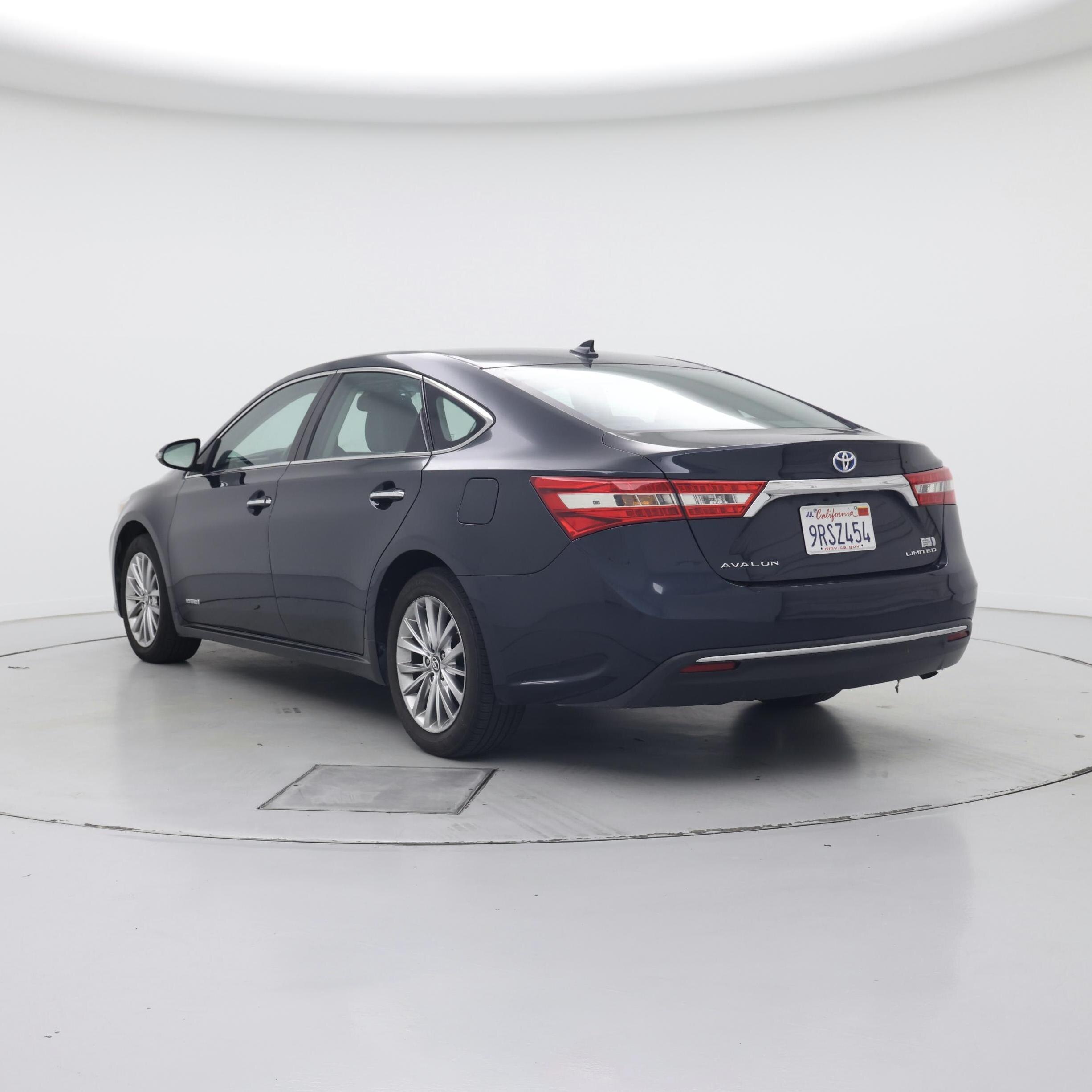Thumbnail: 2018 Toyota Avalon - 2