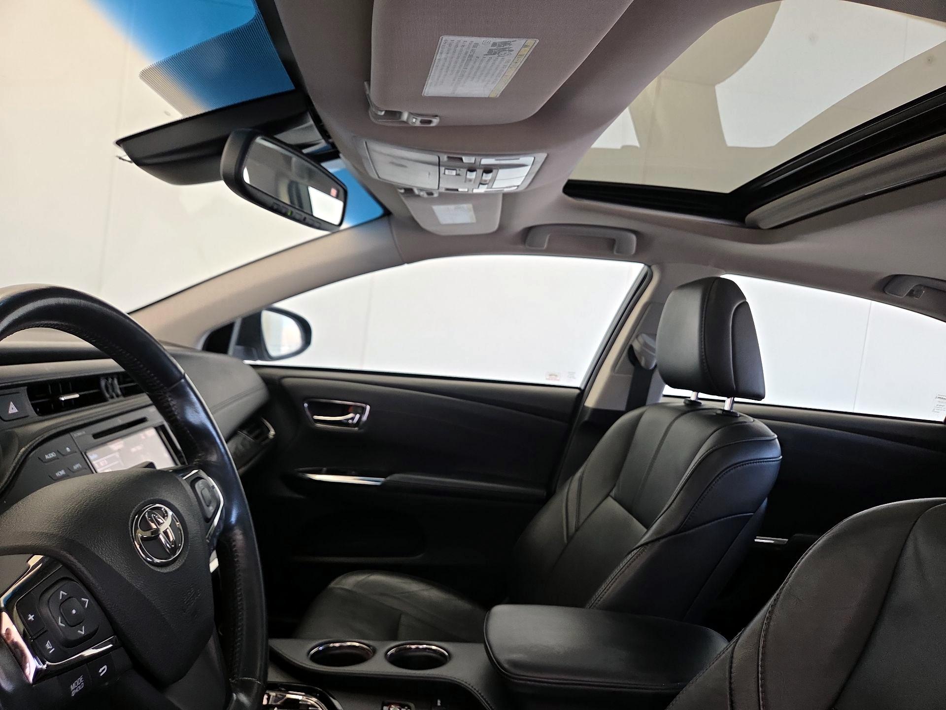 Thumbnail: 2018 Toyota Avalon - 19