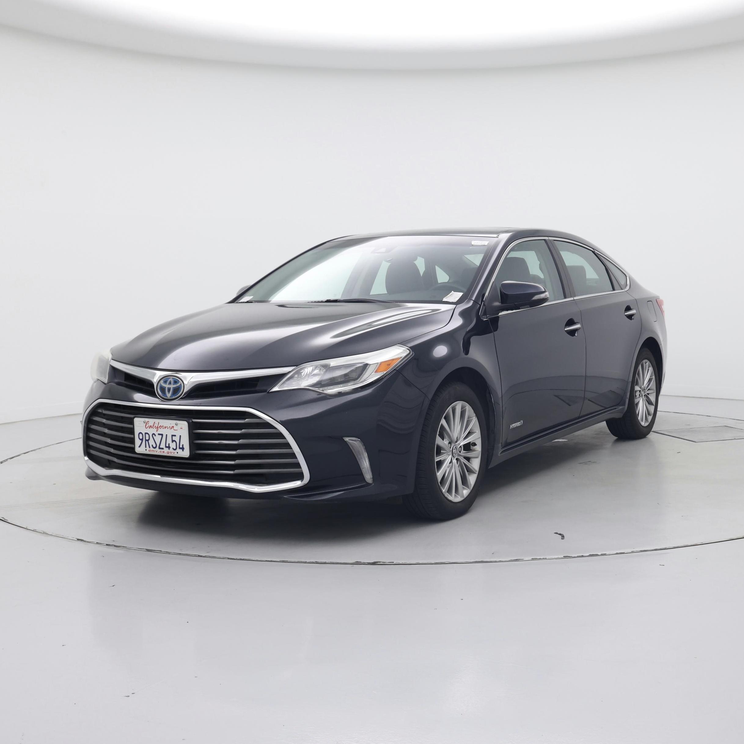 Thumbnail: 2018 Toyota Avalon - 4