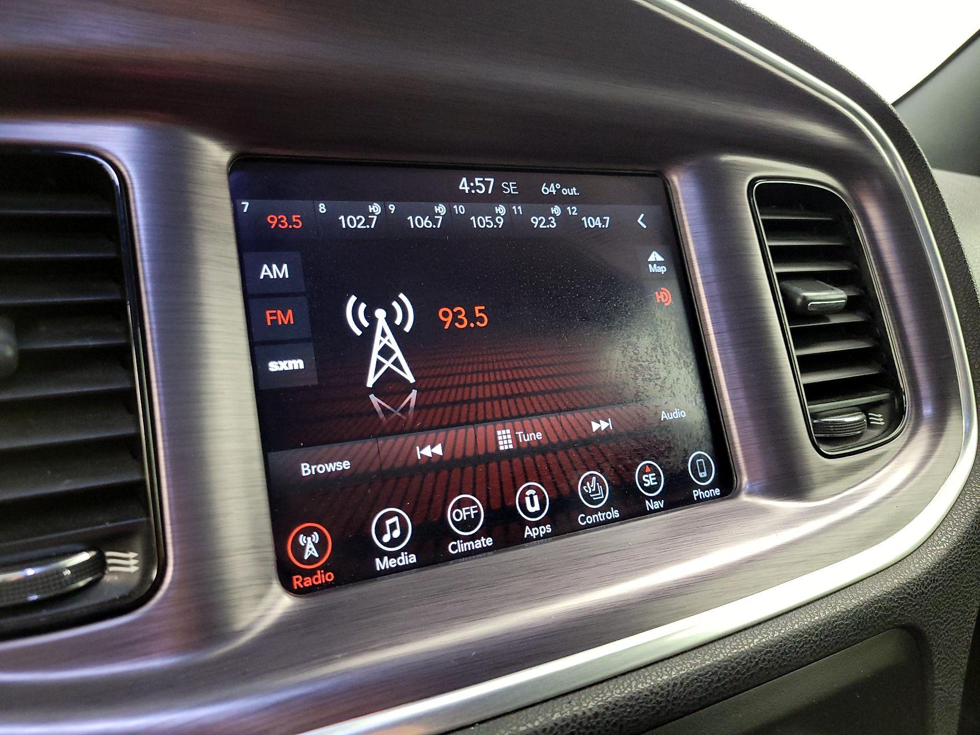 Thumbnail: 2017 Dodge Charger - 16