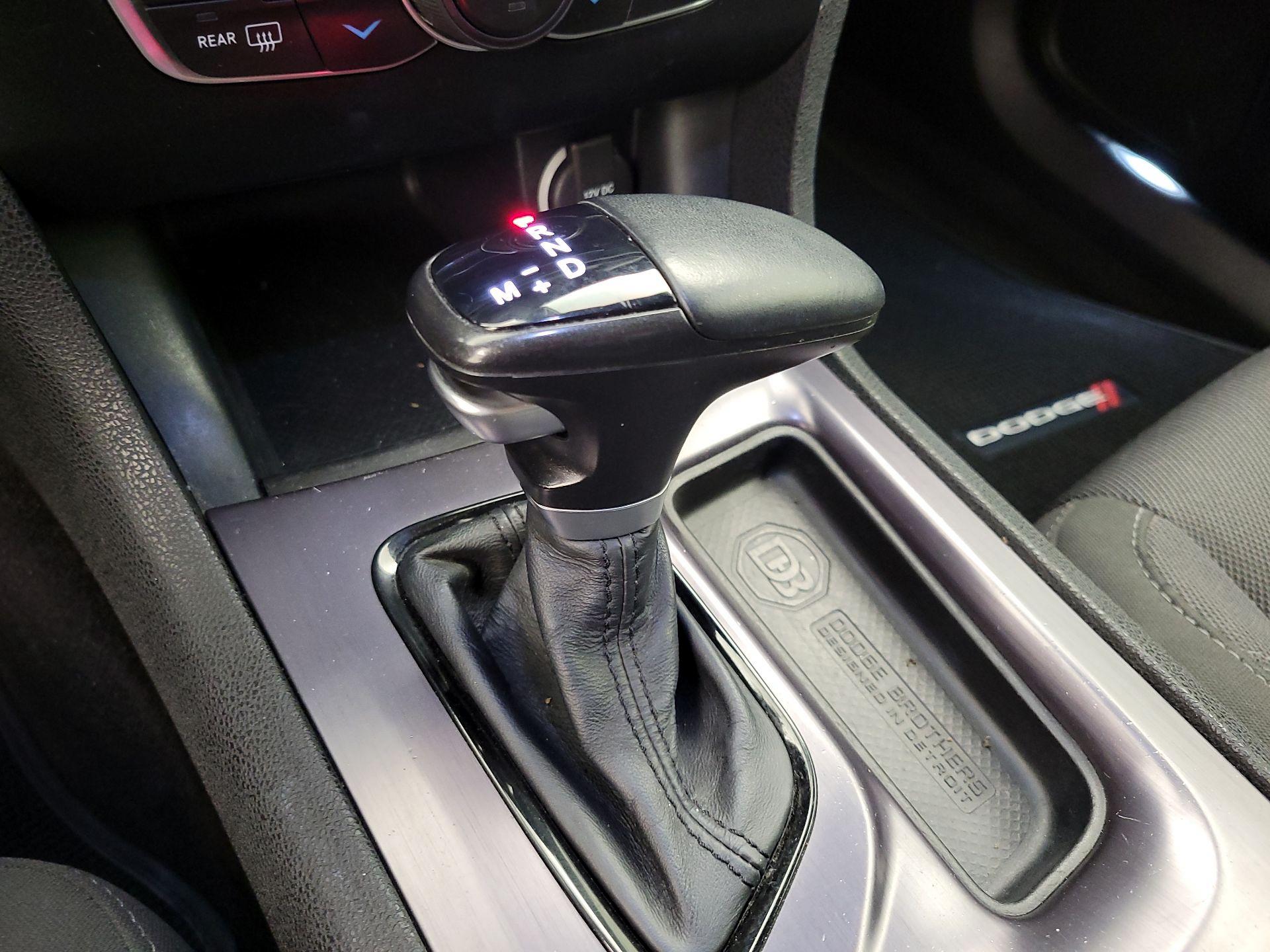 Thumbnail: 2017 Dodge Charger - 18